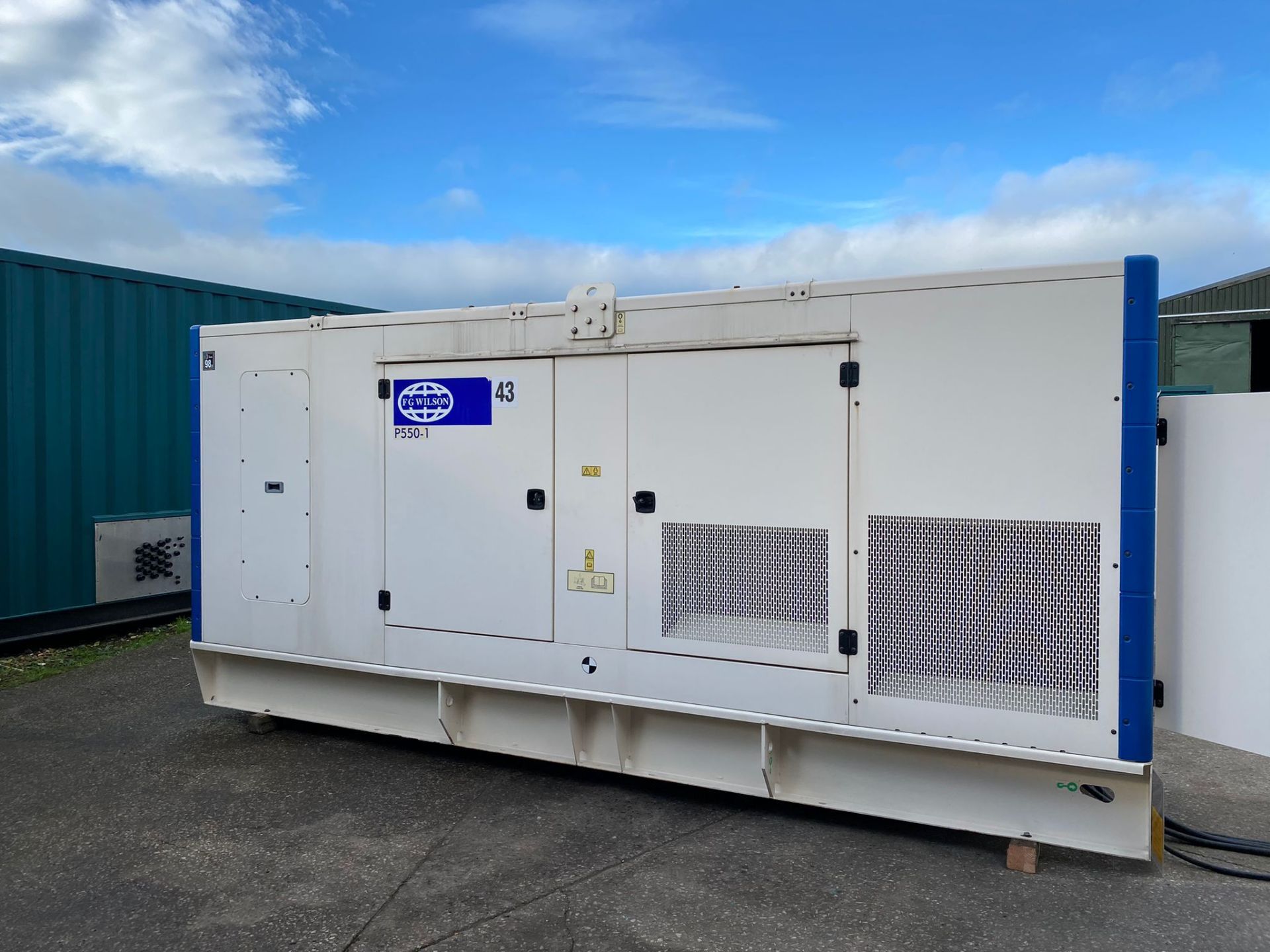 2012 500 KVA PERKINS SILENT DIESEL GENERATOR, HAS DONE LESS THAN 250 HOURS *PLUS VAT*