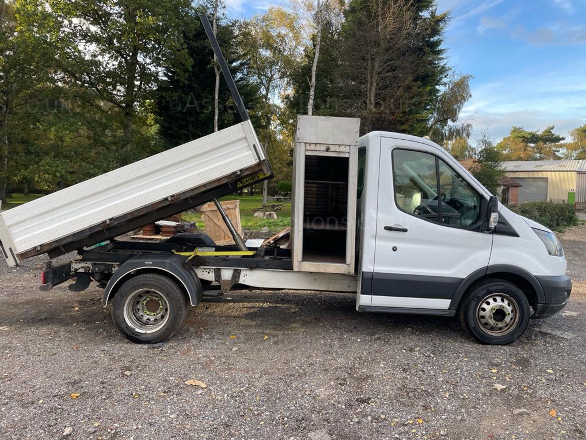 2017 FORD TRANSIT 350 TIPPER, 42K MILES, 2.0 DIESEL, TWIN REAR WHEEL *PLUS VAT* - Image 9 of 11