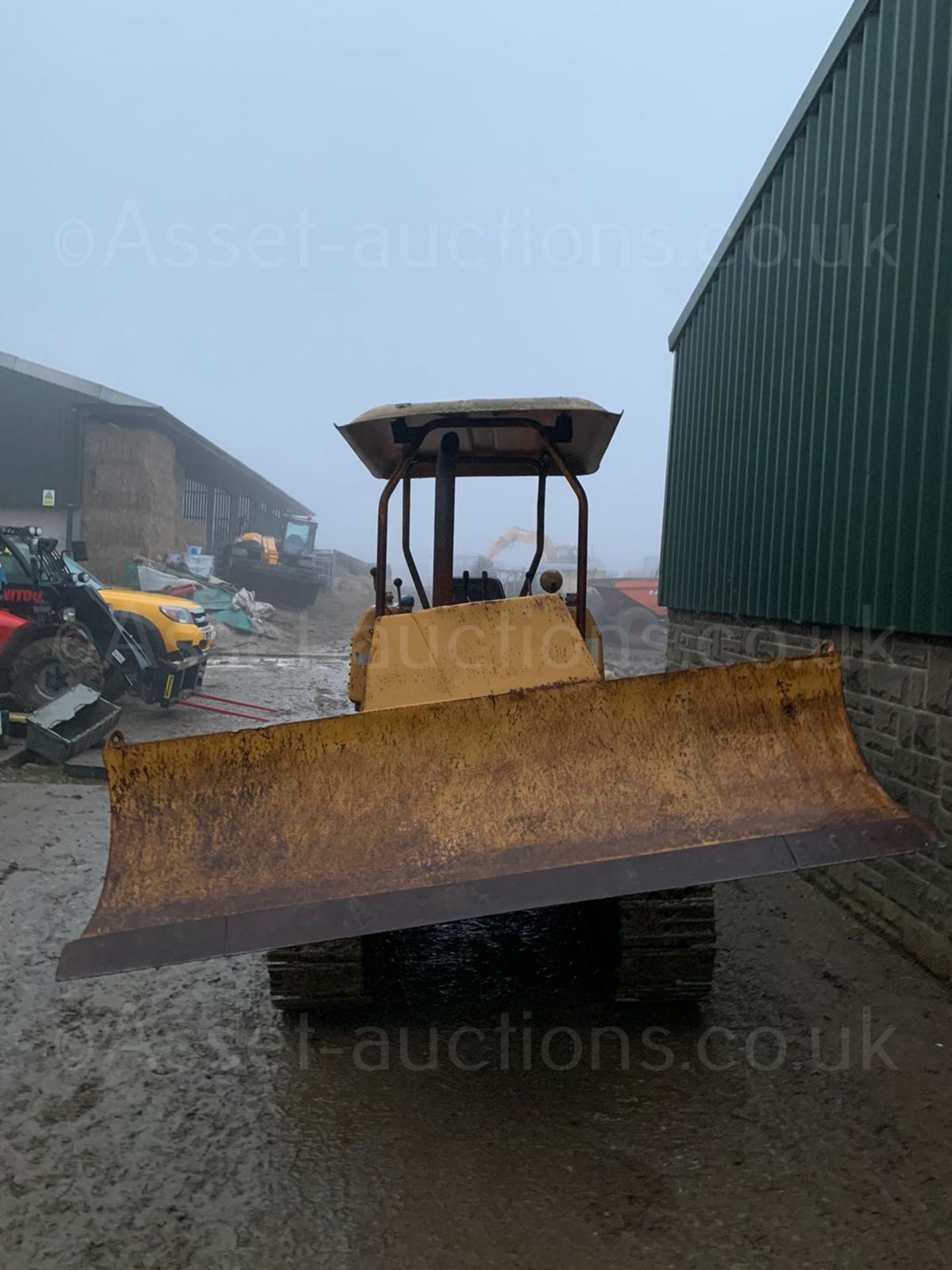 MITSUBISHI BD2F DOZER, RUNS, DRIVES AND PUSHES, 6 WAY BLADE, CAT S4E ENGINE *PLUS VAT* - Image 8 of 18