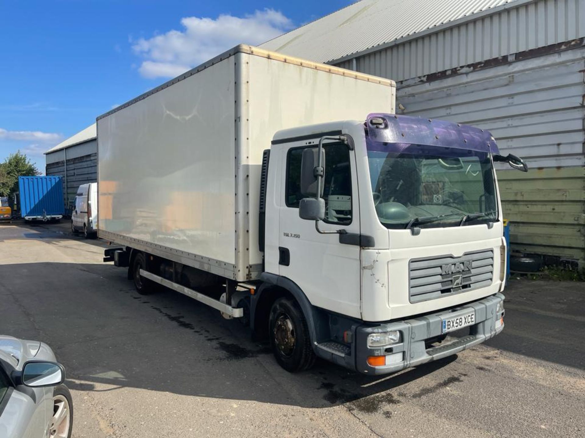 MAN TGL 7.5 TON BOX LORRY, 4580cc ENGINE, SHOWING 624,170.1 km *NO VAT*