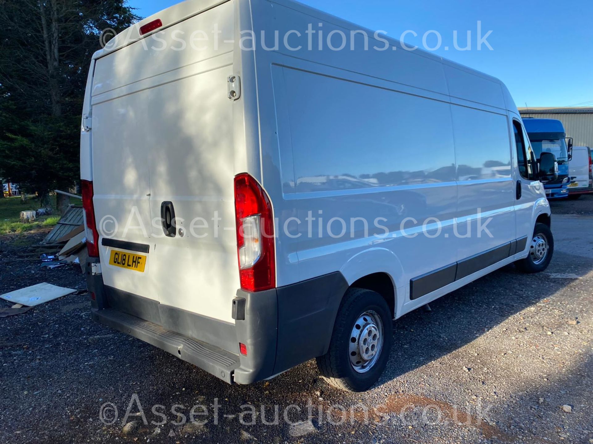 2018 PEUGEOT BOXER 335 PRO L3H2 BLUE HDI WHITE PANEL VAN, 100K MILES, 2.0 DIESEL *NO VAT* - Image 5 of 9