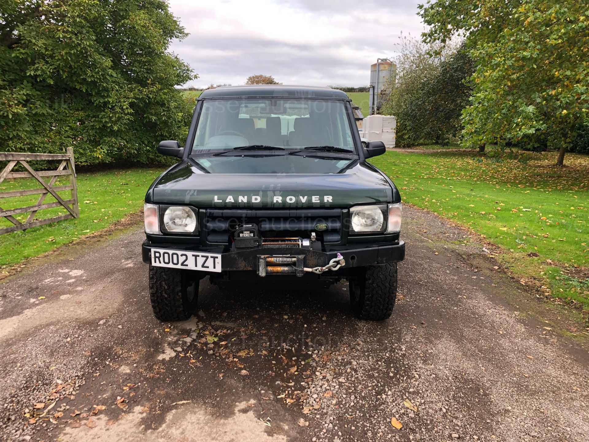 2002 LAND ROVER DISCOVERY TD5 S AUTO GREEN ESTATE, 139,862 MILES, 2.5 DIESEL *NO VAT* - Image 2 of 16