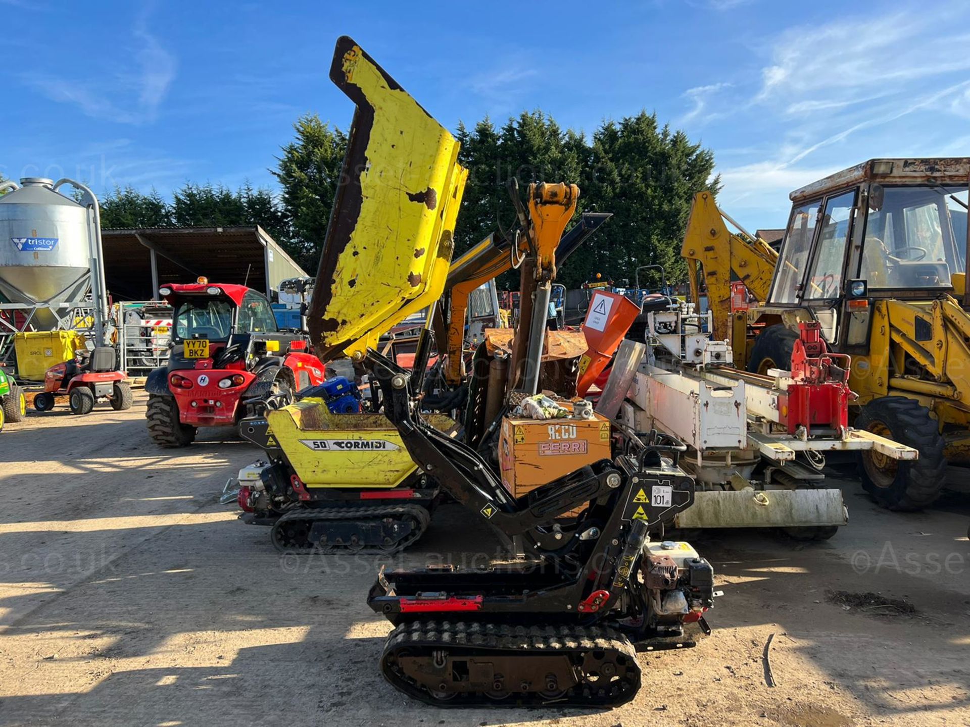 2016 CORMIDI C6.5 HIGH TIP MINI TRACKED DUMPER, RUNS DRIVES AND TIPS, HONDA GX200 ENGINE *PLUS VAT* - Image 5 of 11