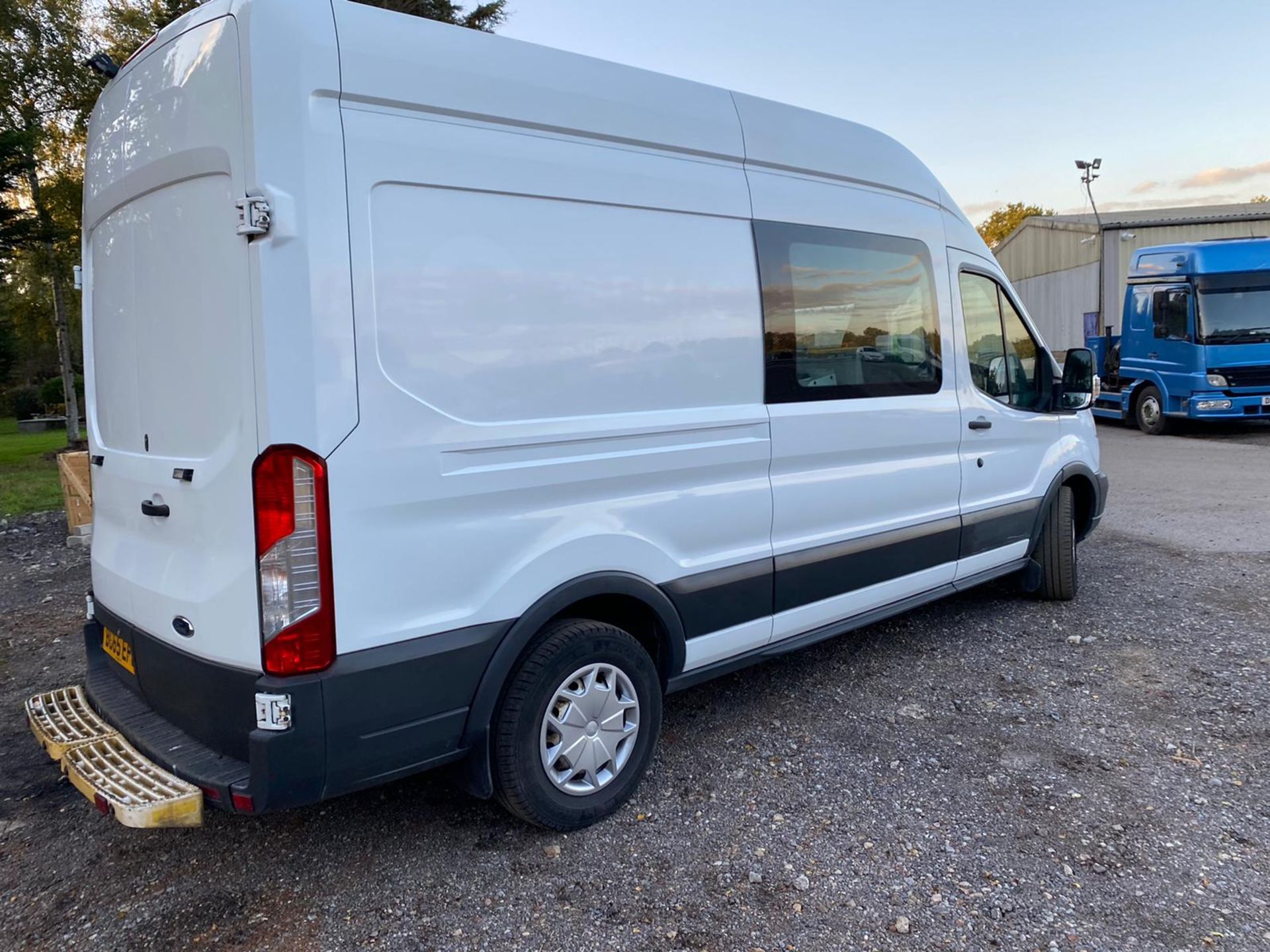 2015 FORD TRANSIT 350 WHITE WELFARE VAN, 2.2 DIESEL ENGINE, SHOWING 116K MILES *PLUS VAT* - Image 6 of 12