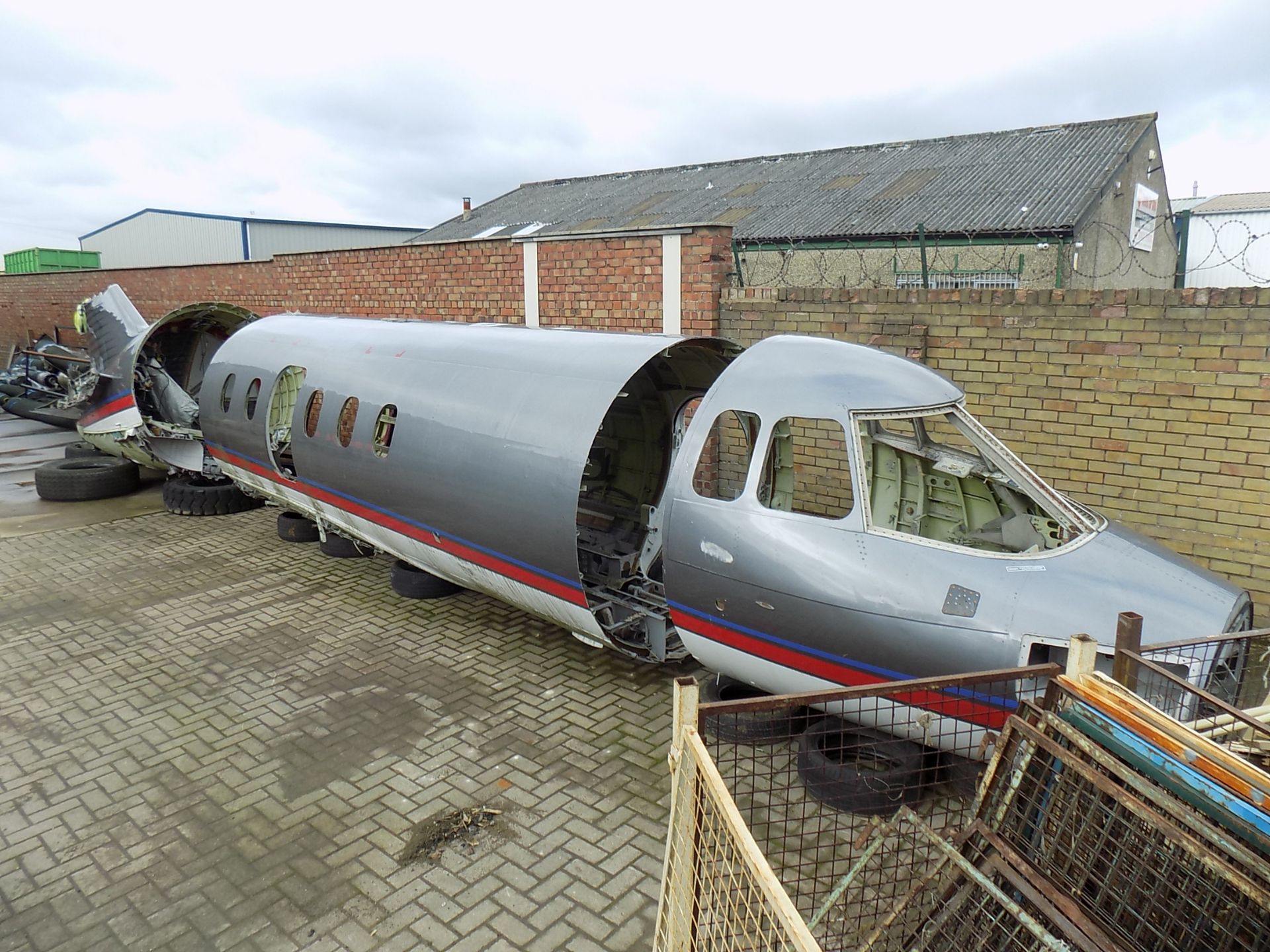 BA125 PLANE IN THREE SECTIONS *NO VAT*