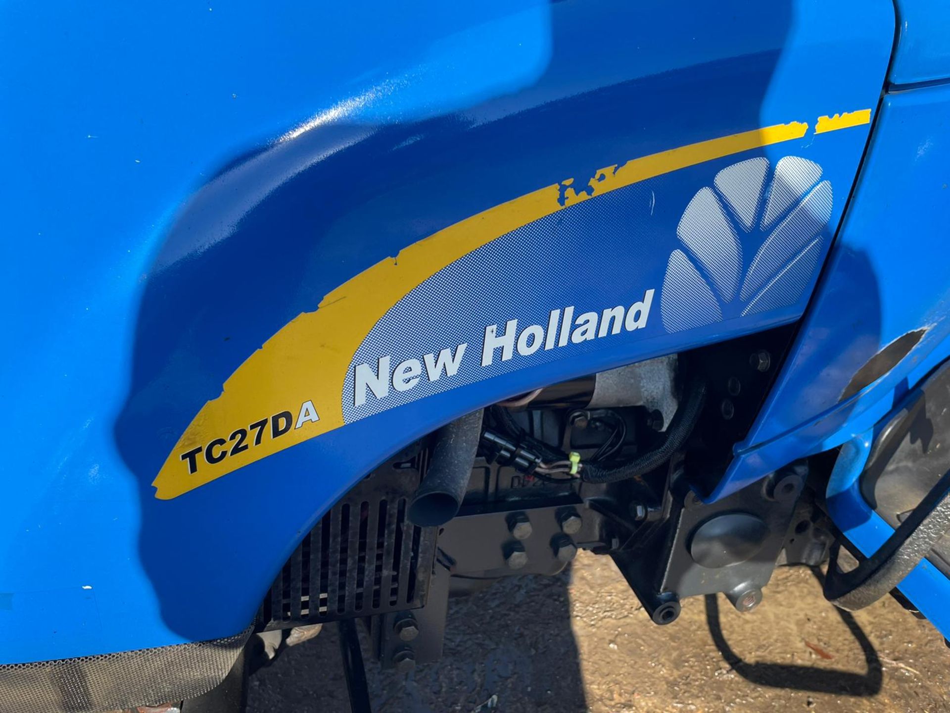 2005 NEW HOLLAND TC27DA COMPACT TRACTOR, RUNS DRIVES AND WORKS, ALL GEARS WORK *PLUS VAT* - Image 11 of 14