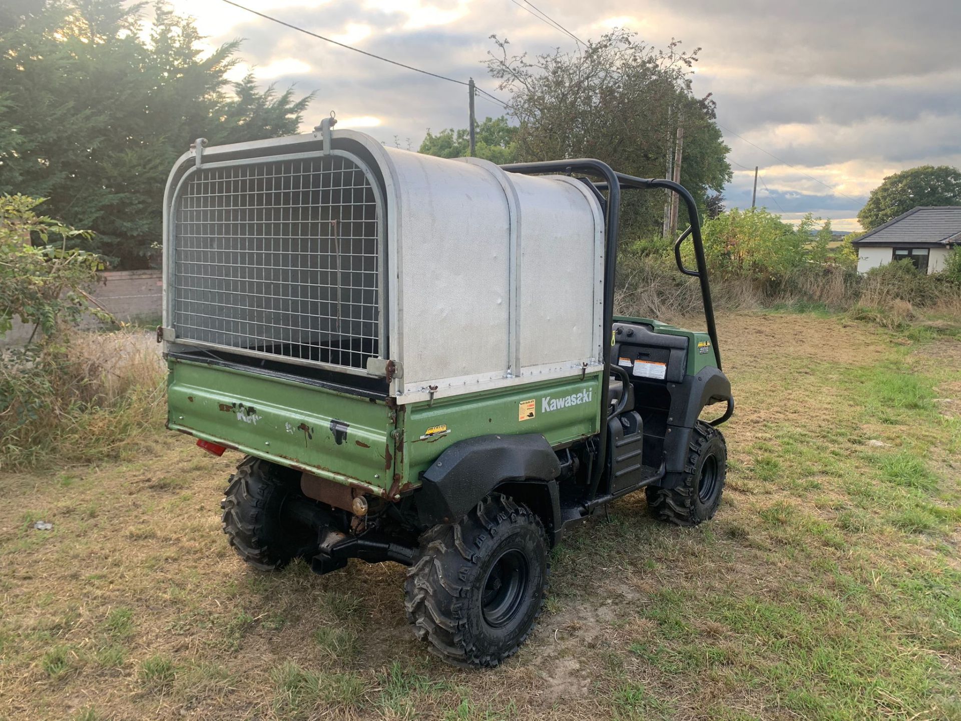 2013 KAWASAKI MULE 4010 4WD BUGGI, RUNS AND DRIVES, SHOWING A LOW 3500 HOURS *PLUS VAT* - Image 4 of 13