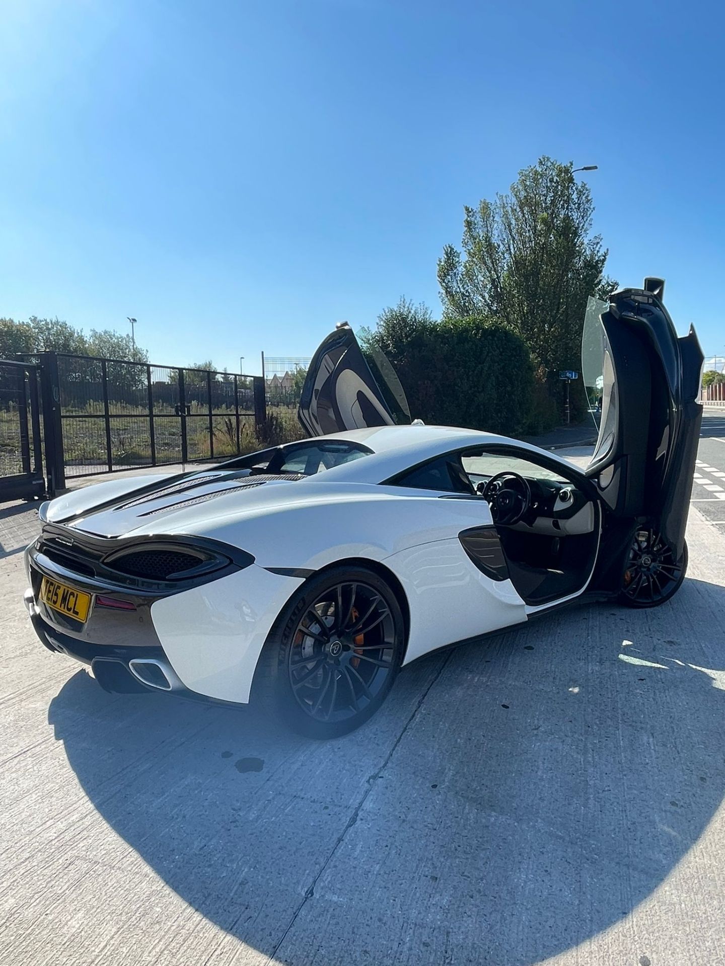 2016 MCLAREN 540C COUPE AUTO WHITE COUPE, 3.8 PETROL ENGINE, SHOWING 30K MILES *NO VAT* - Image 5 of 12