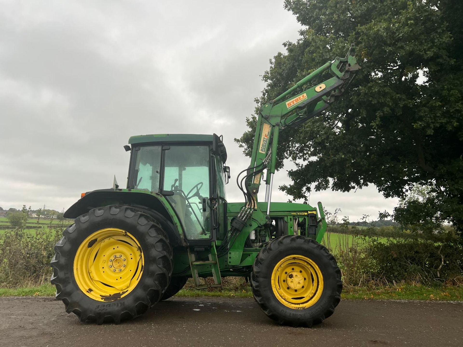 2003 JOHN DEERE 6310 99hp 4WD TRACTOR WITH STROLL FRONT LOADER, RUNS DRIVES AND WORKS *PLUS VAT*