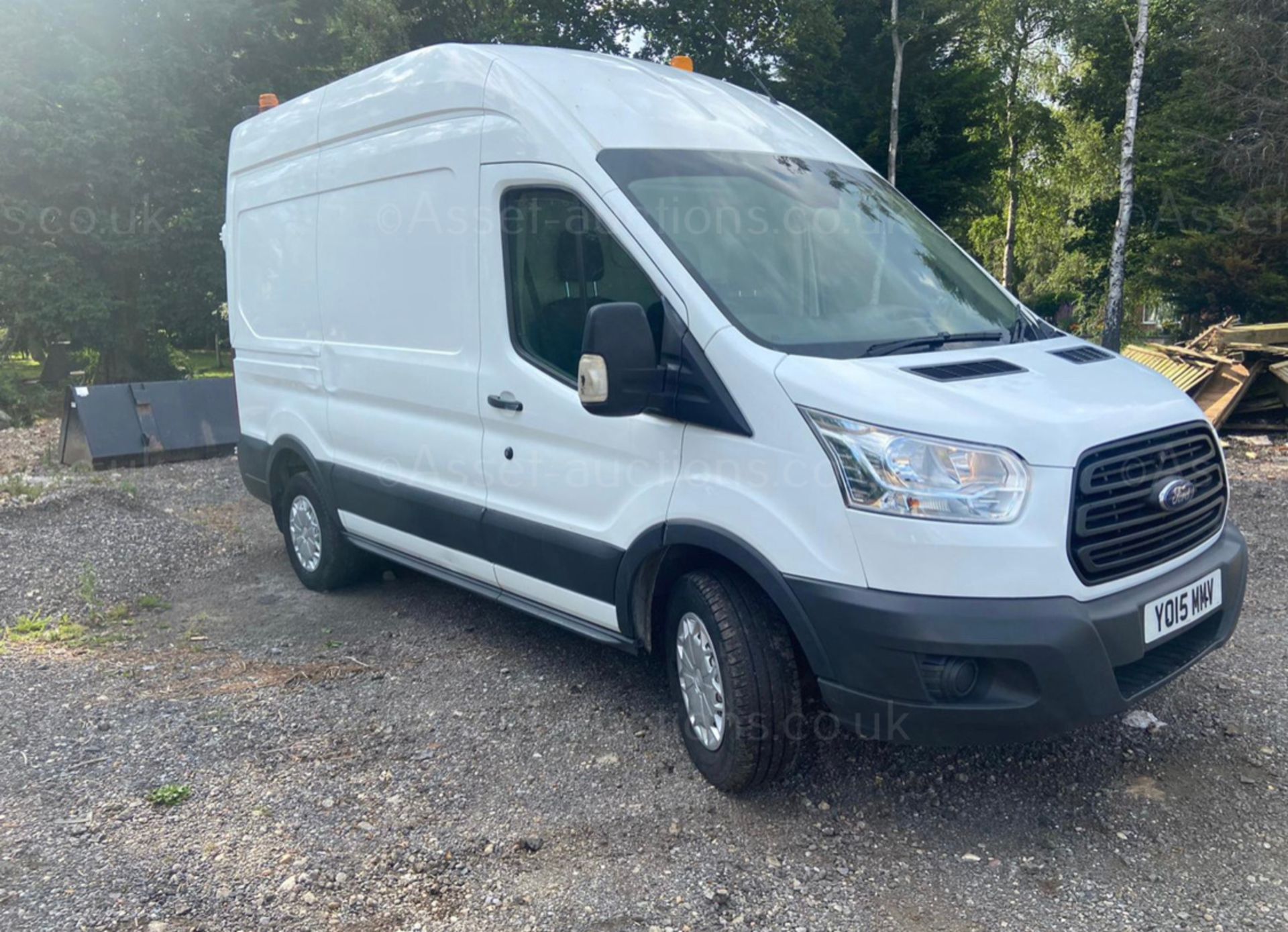 2015 FORD TRANSIT 350 WHITE PANEL VAN L2H3, 2.2 DIESEL, 103,200 MILES, REVERSE CAMERA *NO VAT*