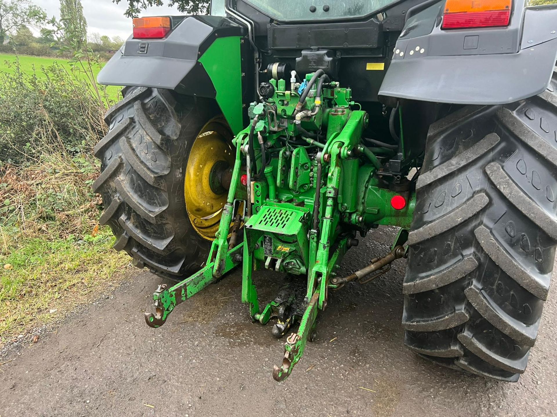 2003 JOHN DEERE 6310 99hp 4WD TRACTOR WITH STROLL FRONT LOADER, RUNS DRIVES AND WORKS *PLUS VAT* - Image 9 of 18