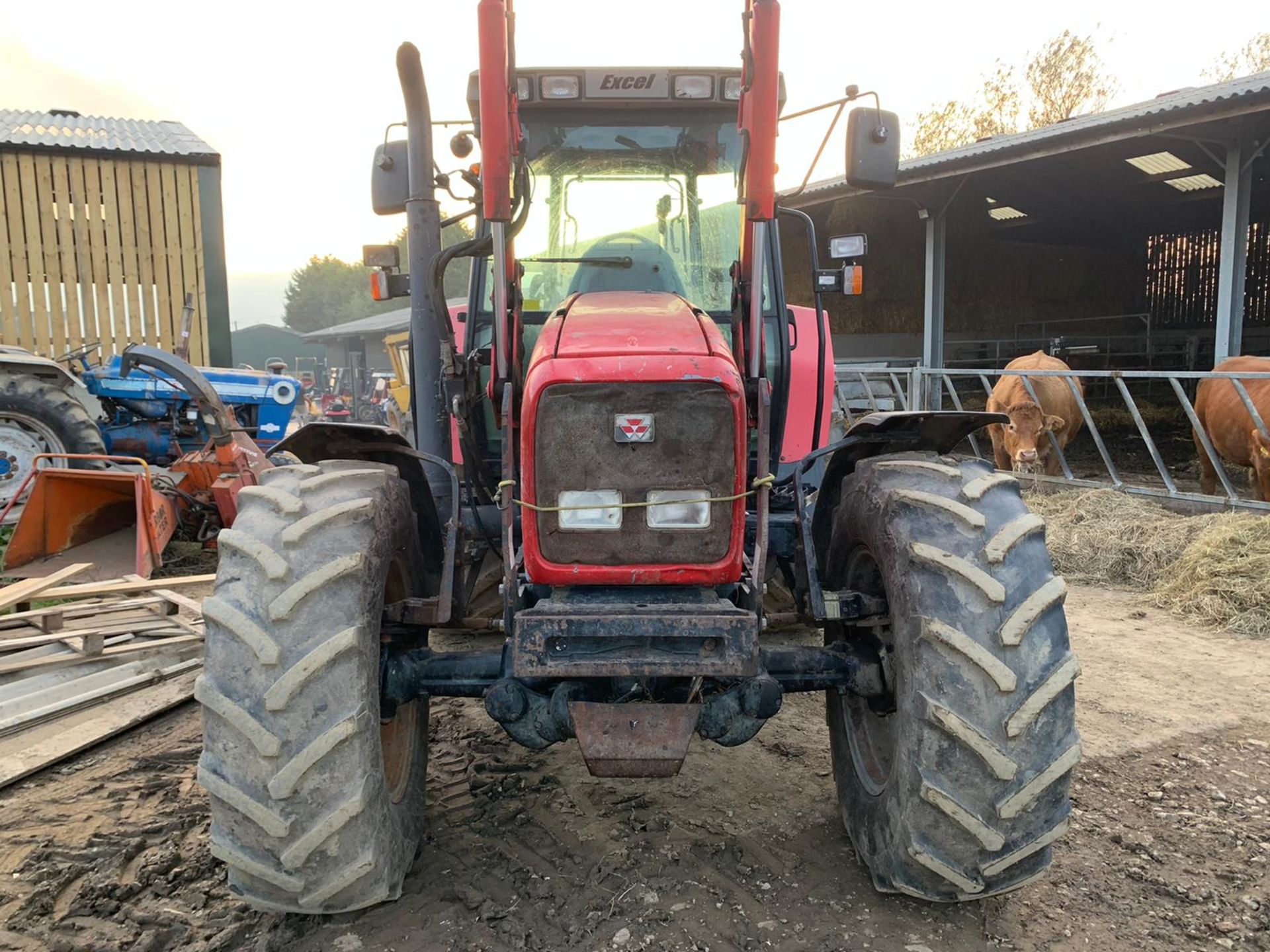 2002 MASSEY FERGUSON 6270 POWER CONTROL 100hp 4WD TRACTOR WOTH FRONT LOADER AND SPIKE *PLUS VAT* - Image 3 of 17