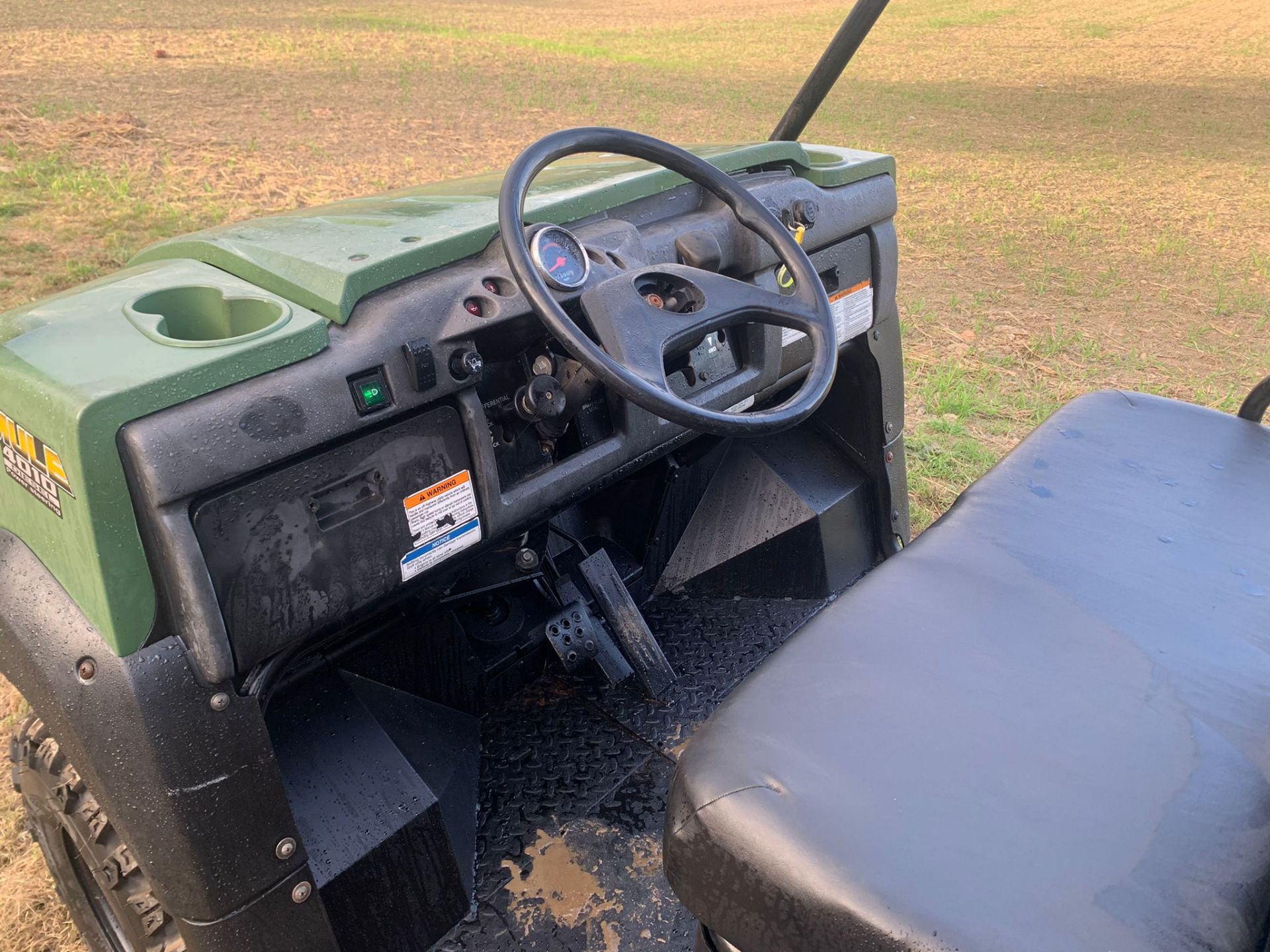 2013 KAWASAKI MULE 4010 4WD BUGGI, RUNS AND DRIVES, SHOWING A LOW 3500 HOURS *PLUS VAT* - Image 8 of 13