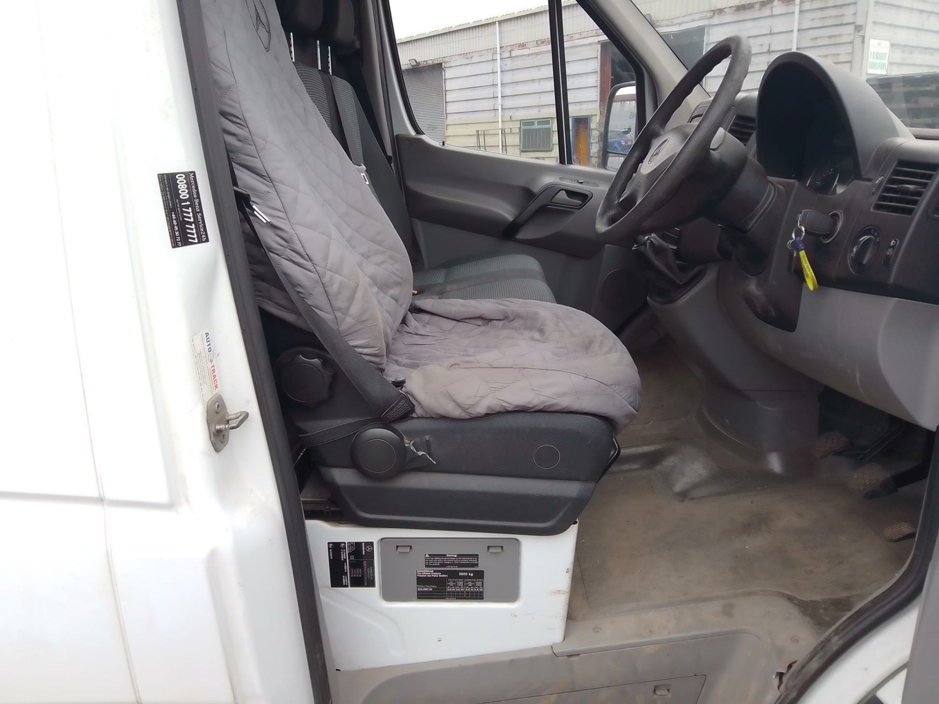 2010 MERCEDES-BENZ SPRINTER 313 2.1 CDI WHTIE PANEL VAN, AIR CONDIITONING *PLUS VAT* - Image 9 of 13