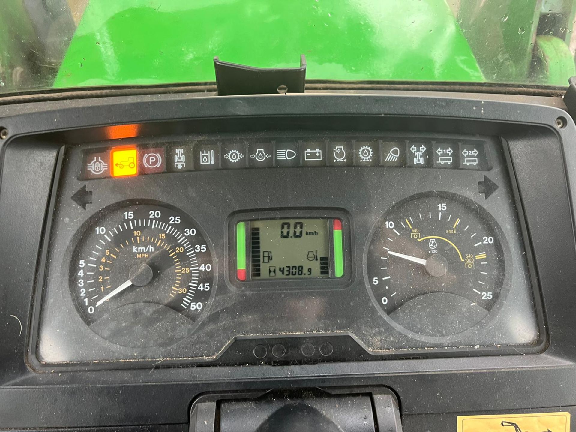 2003 JOHN DEERE 6310 99hp 4WD TRACTOR WITH STROLL FRONT LOADER, RUNS DRIVES AND WORKS *PLUS VAT* - Image 14 of 18