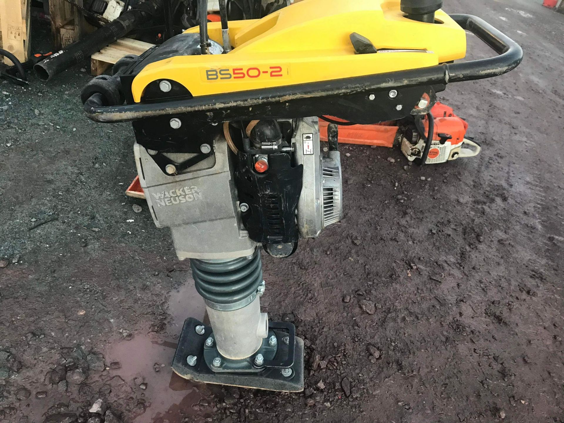 2021 WACKER NEUSON BS50-2 PETROL TRENCH RAMMER, ONLY DONE 6 HOURS FROM NEW *PLUS VAT* - Image 2 of 4