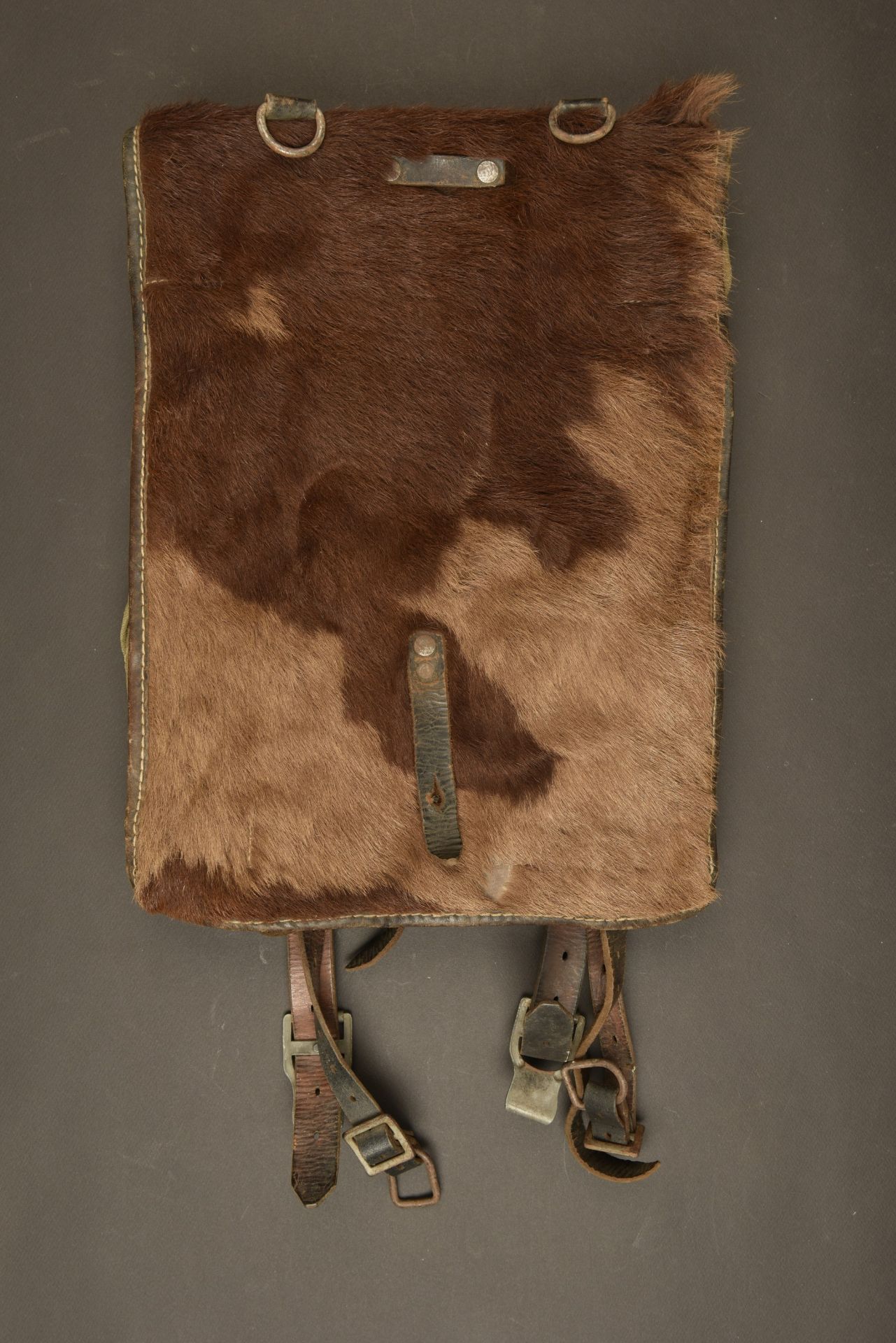 Sac à dos poil de vache. Cow hair backpack.