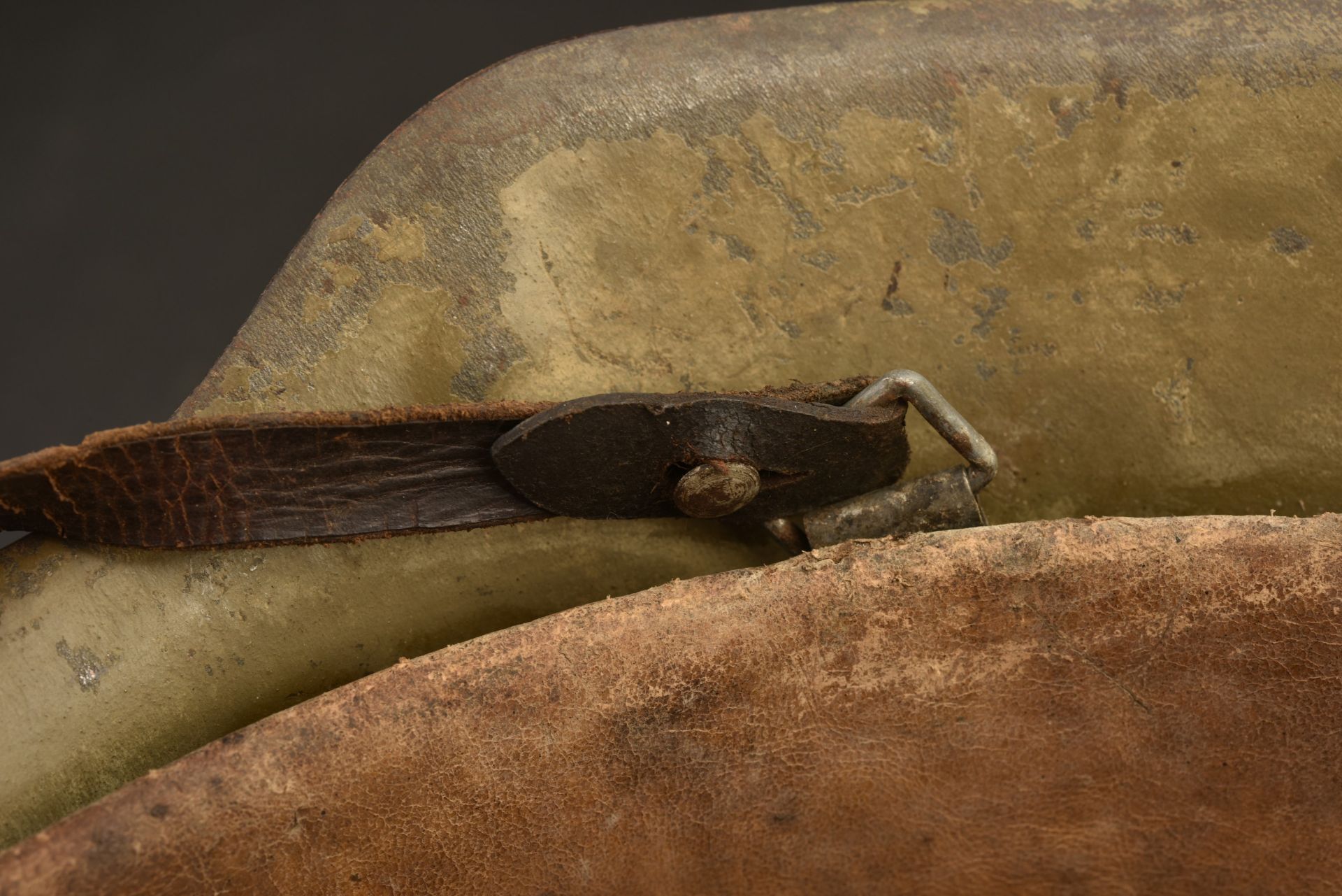 Casque allemand. German helmet.  - Image 3 of 4