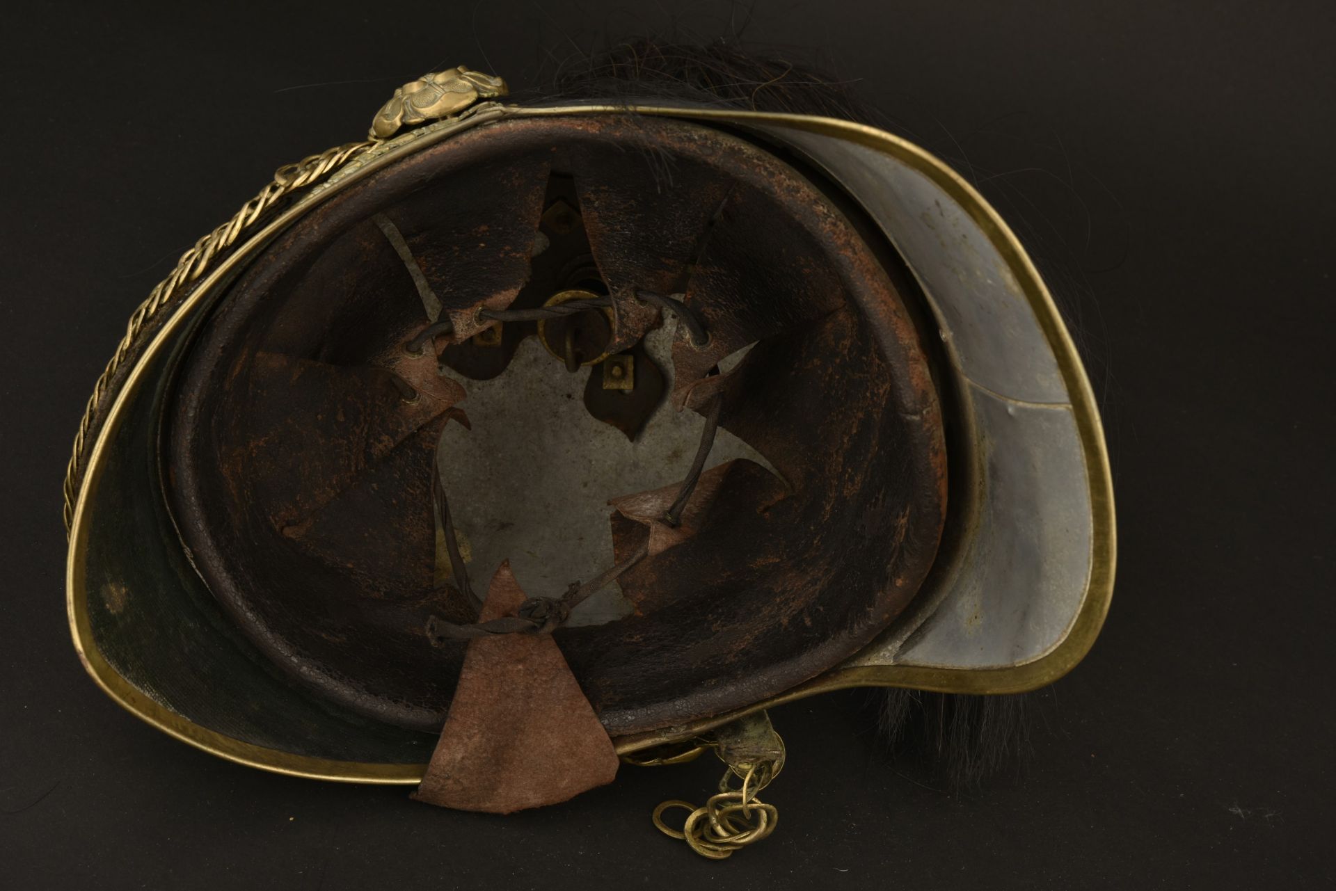 Grande Bretagne, Casque Garde Dragoon mod. 1871. British Garde Dragoon helmet pattern 1871. Grossbri - Image 3 of 5