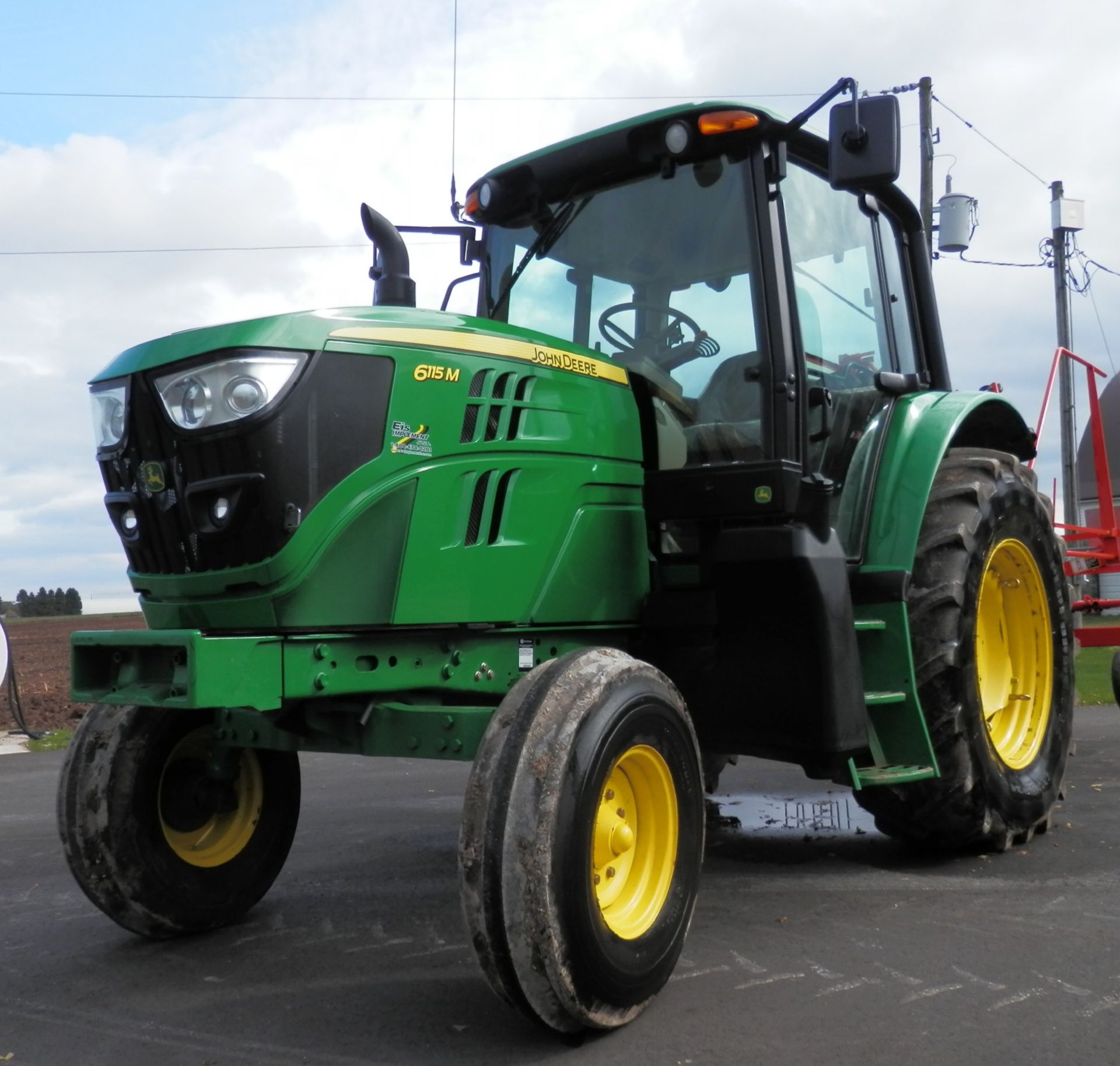 JOHN DEERE 6115M 2WD TRACTOR - Image 3 of 12