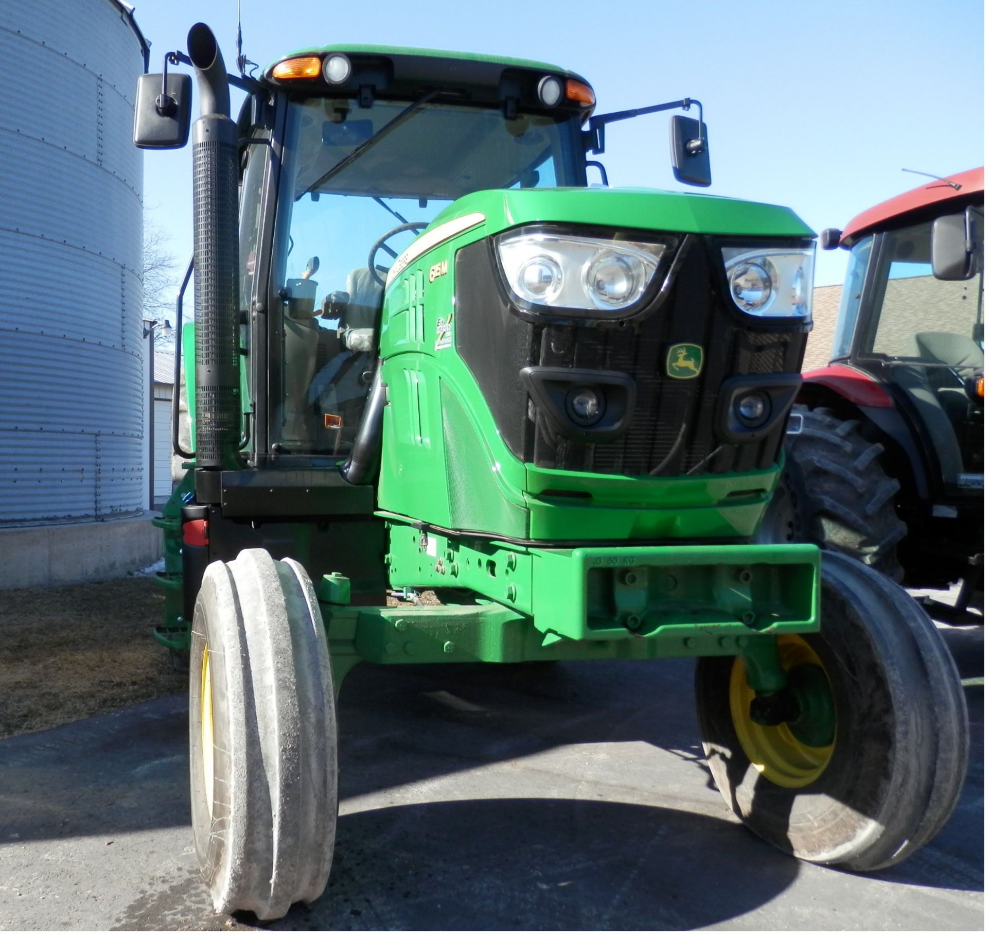 JOHN DEERE 6115M 2WD TRACTOR - Image 6 of 12