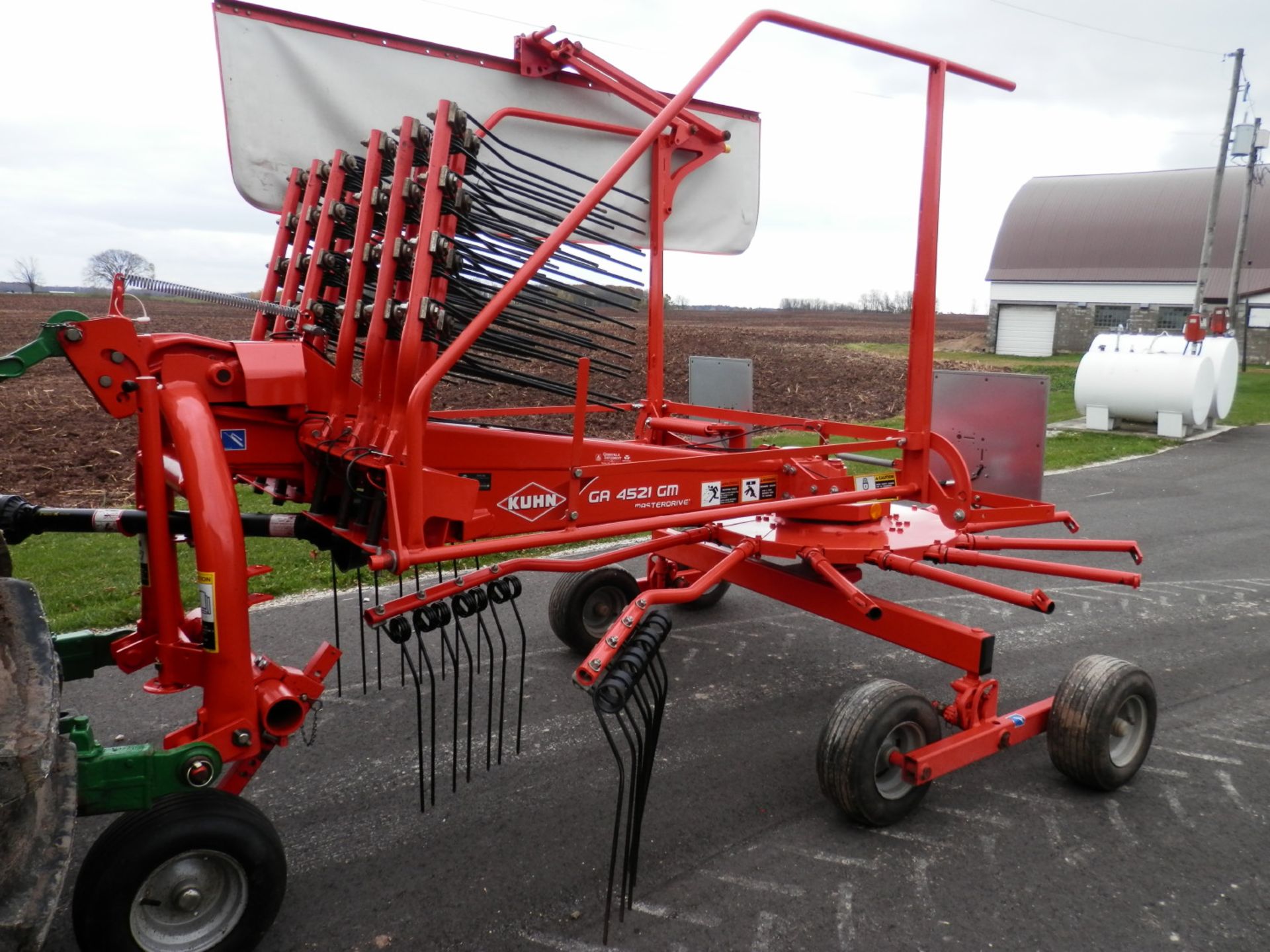 KUHN GA 4521GM 13' 9" ROTARY RAKE - Image 13 of 13