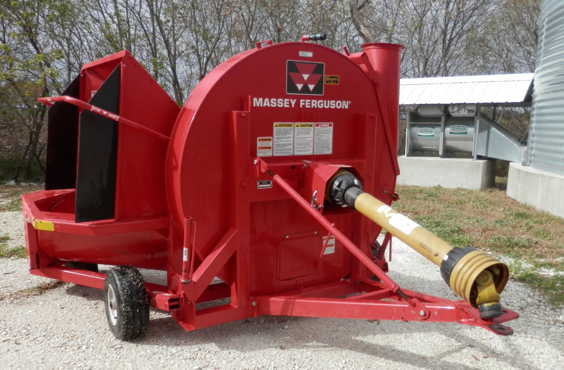 MASSEY FERGUSON 7515 FORAGE BLOWER