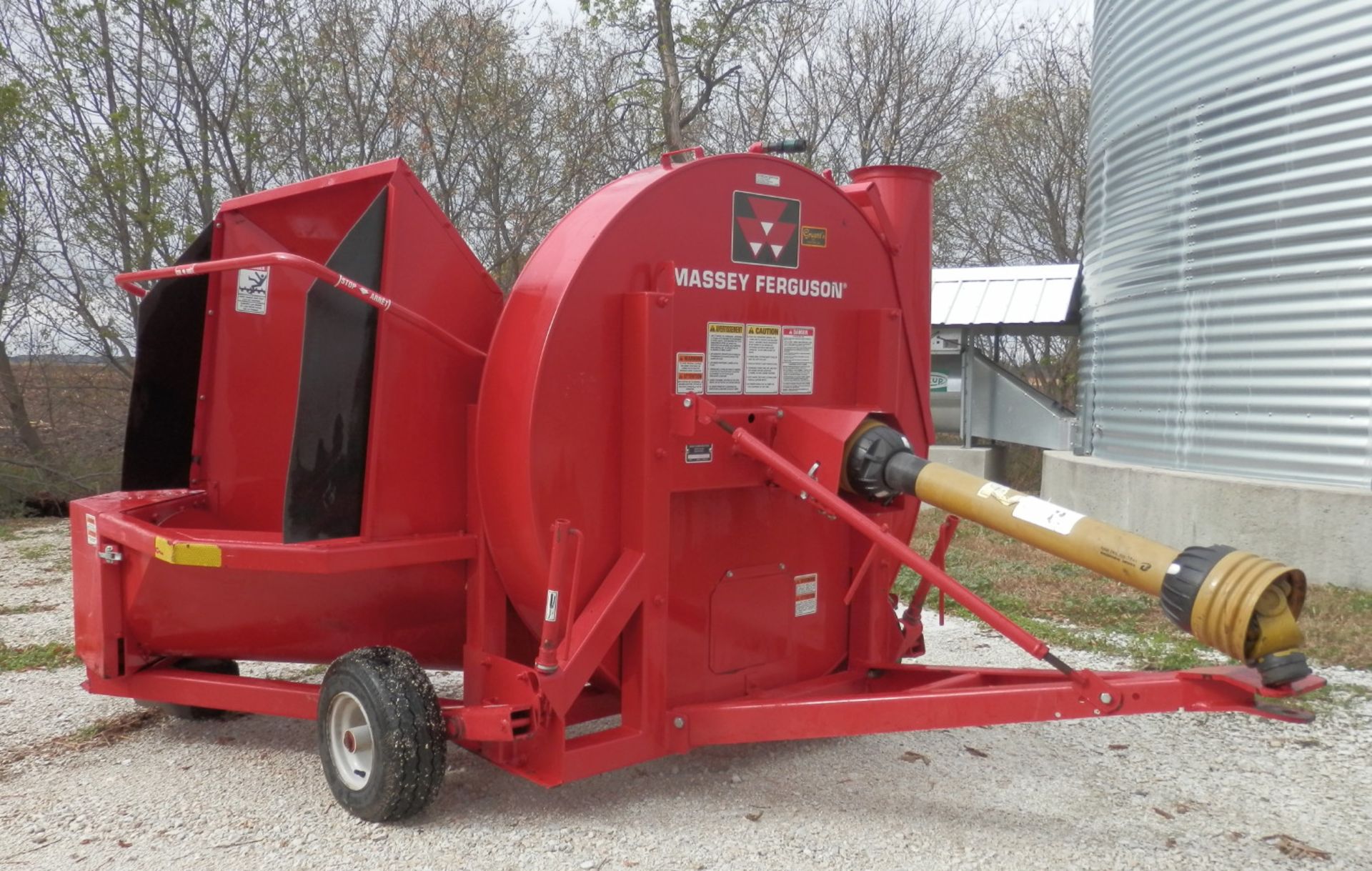 MASSEY FERGUSON 7515 FORAGE BLOWER - Image 5 of 7