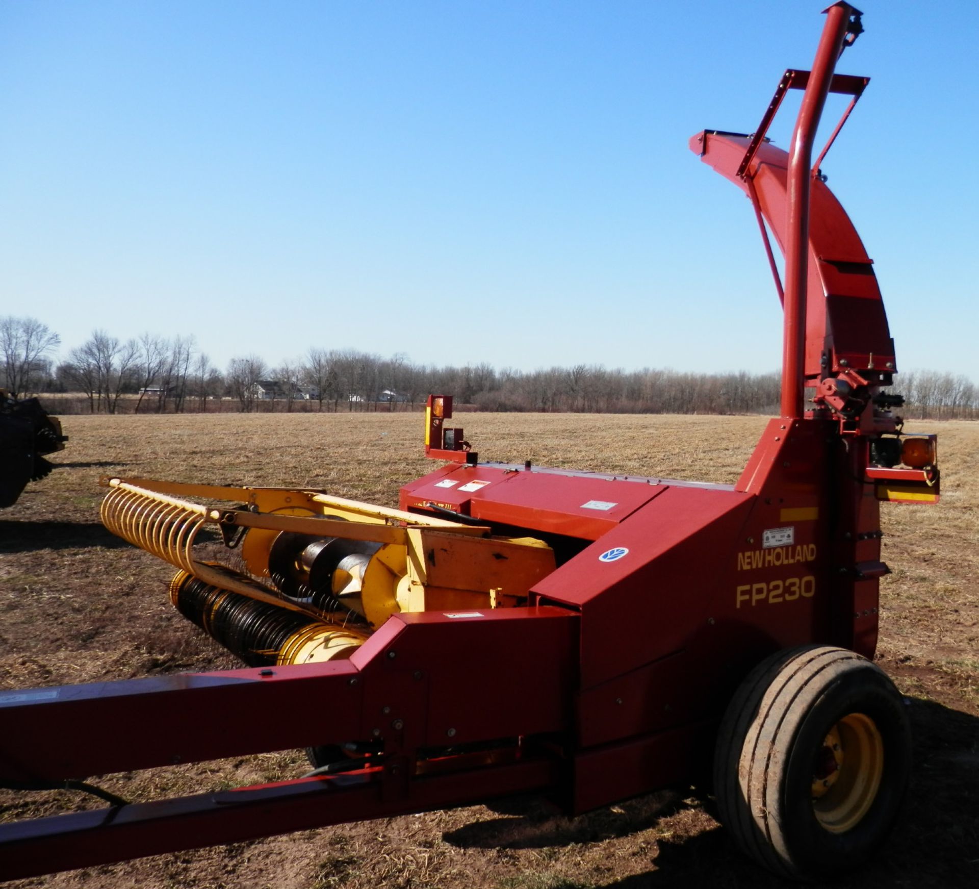 FIAT NEW HOLLAND FP230 FORAGE CHOPPER - Image 3 of 10