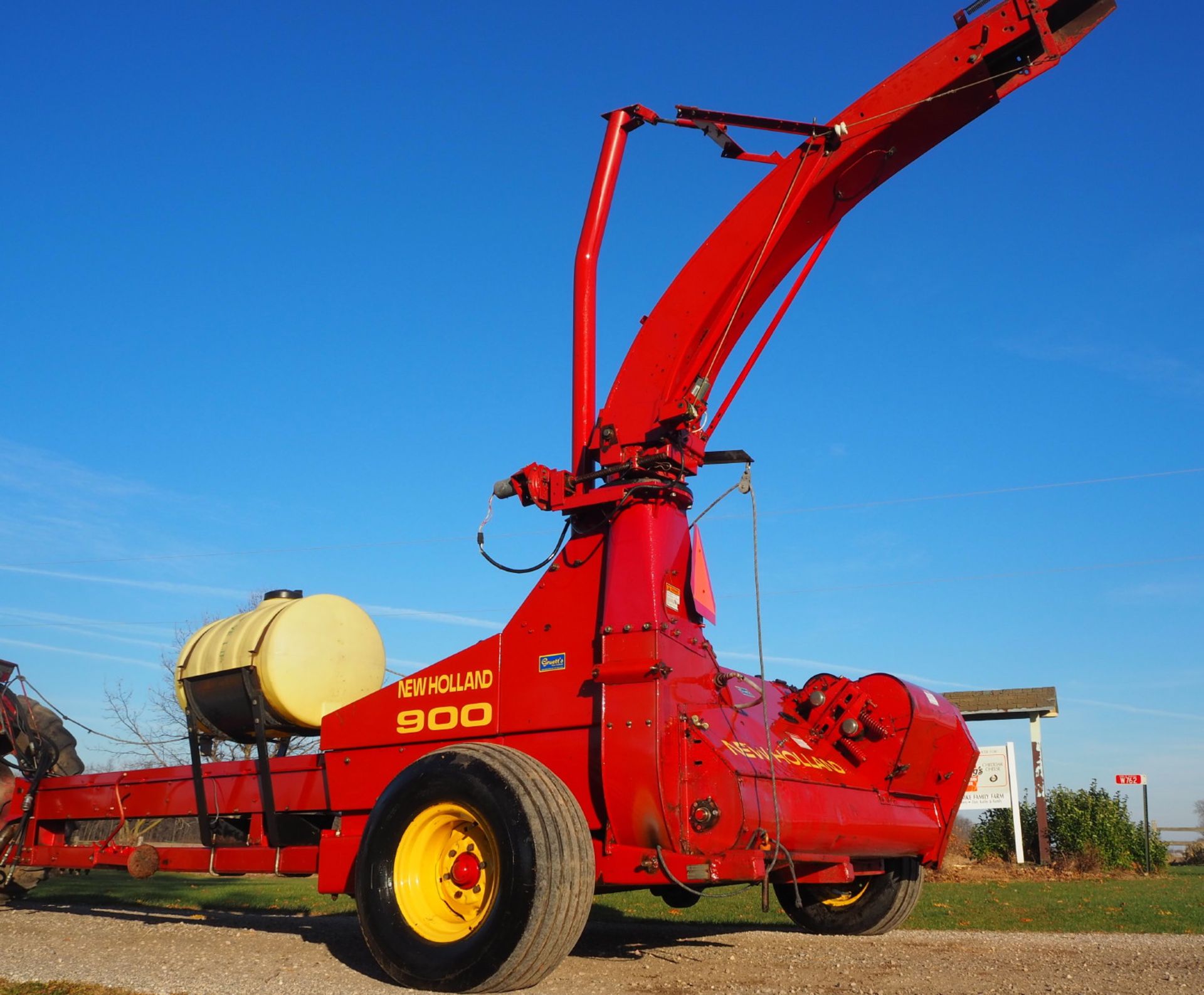 FIAT NH MDL 900 FORAGE CHOPPER W/HAY HEAD - Image 4 of 10