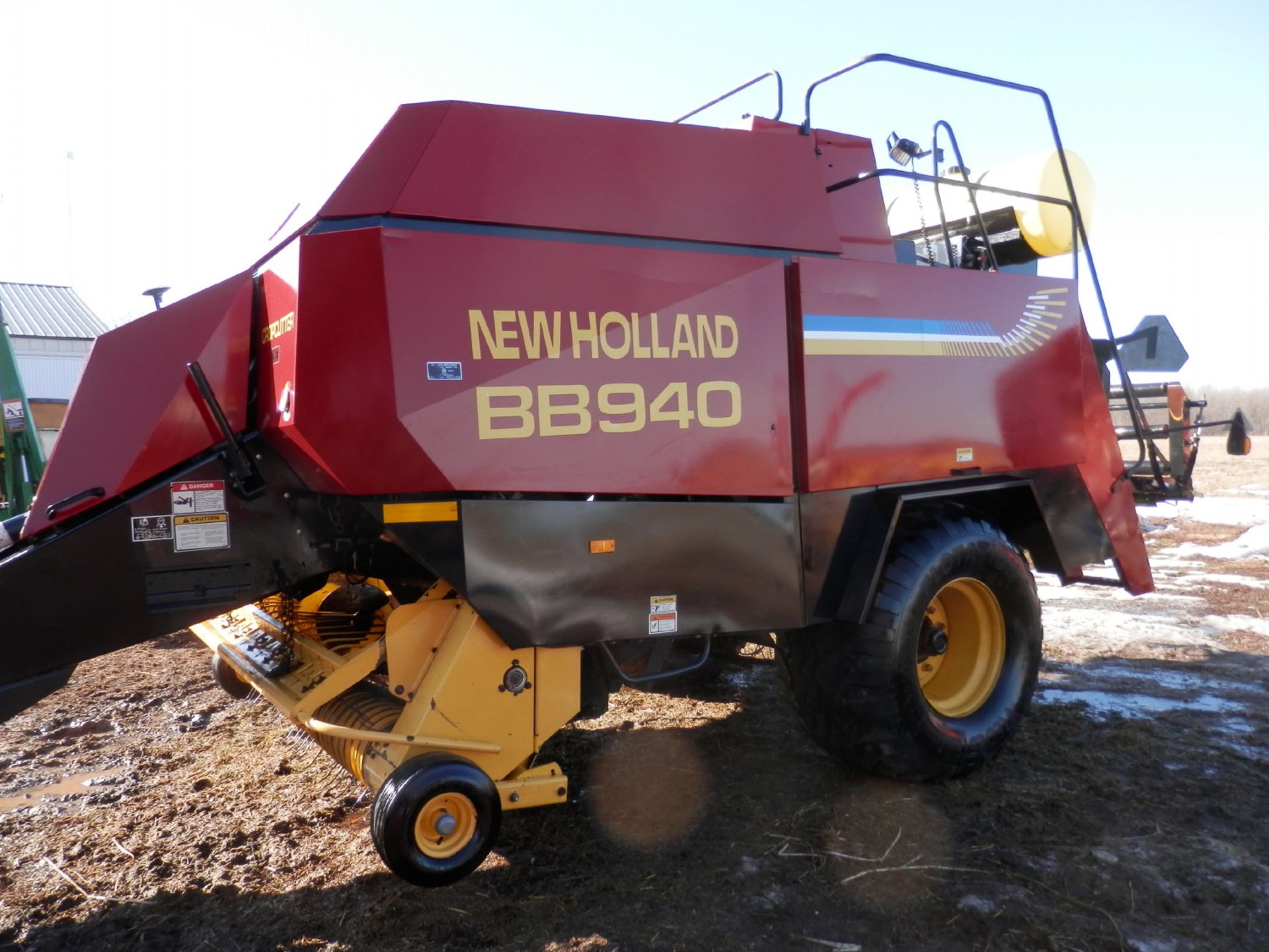 NEW HOLLAND BB940P BIG SQUARE BALER - Image 7 of 16