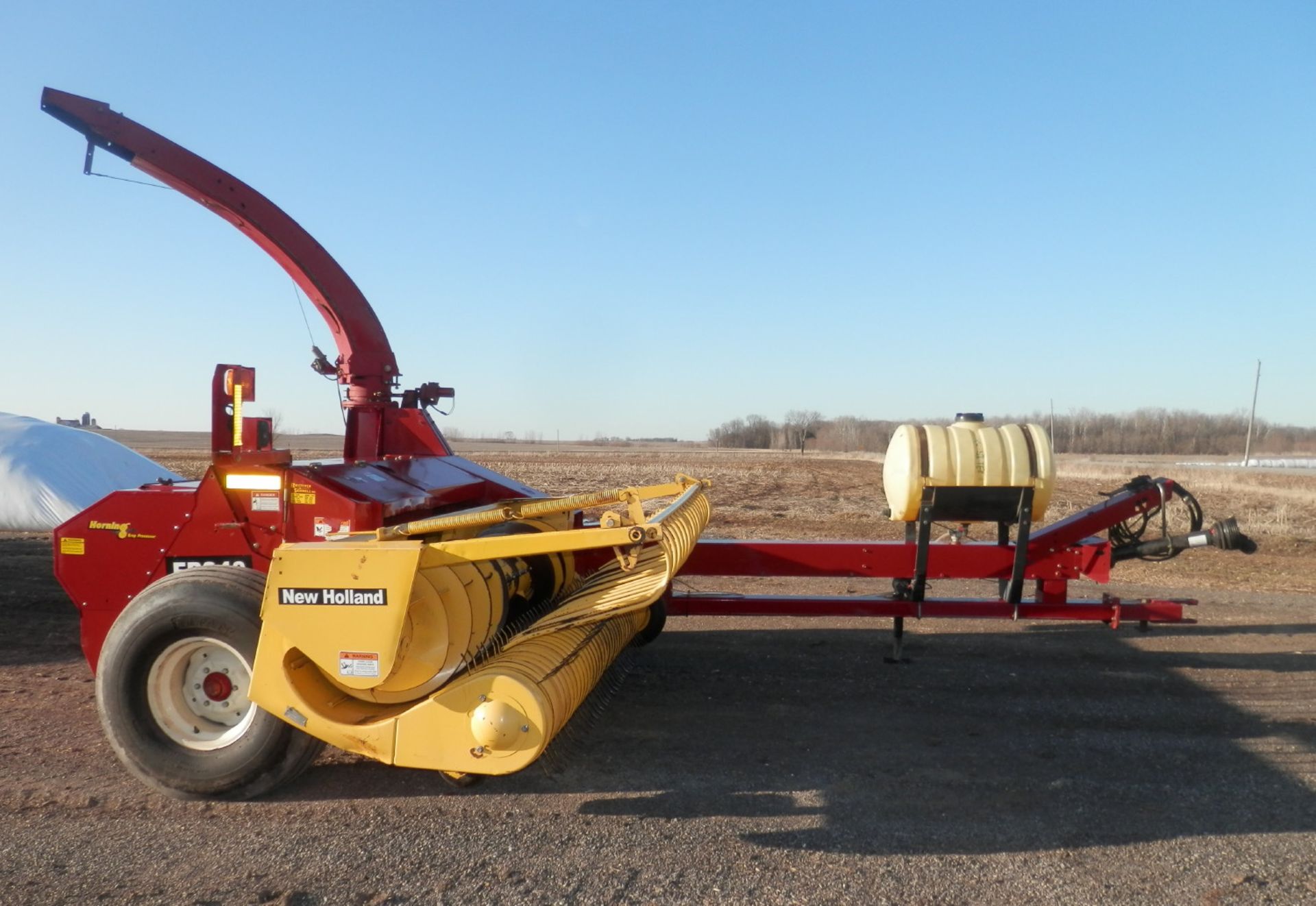 NEW HOLLAND FP240 FORAGE HARVESTOR COMPLETE PACKAGE W/HEADS - Image 7 of 15