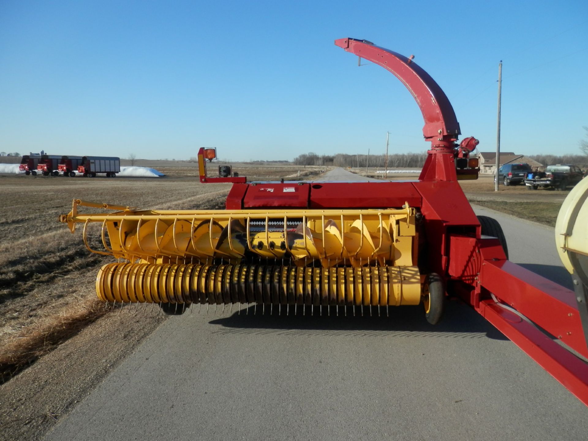 NEW HOLLAND FP240 FORAGE HARVESTOR COMPLETE PACKAGE W/HEADS - Image 2 of 15