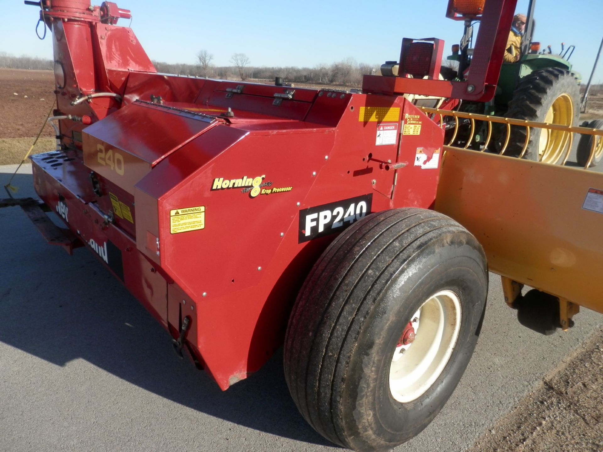 NEW HOLLAND FP240 FORAGE HARVESTOR - Image 9 of 10