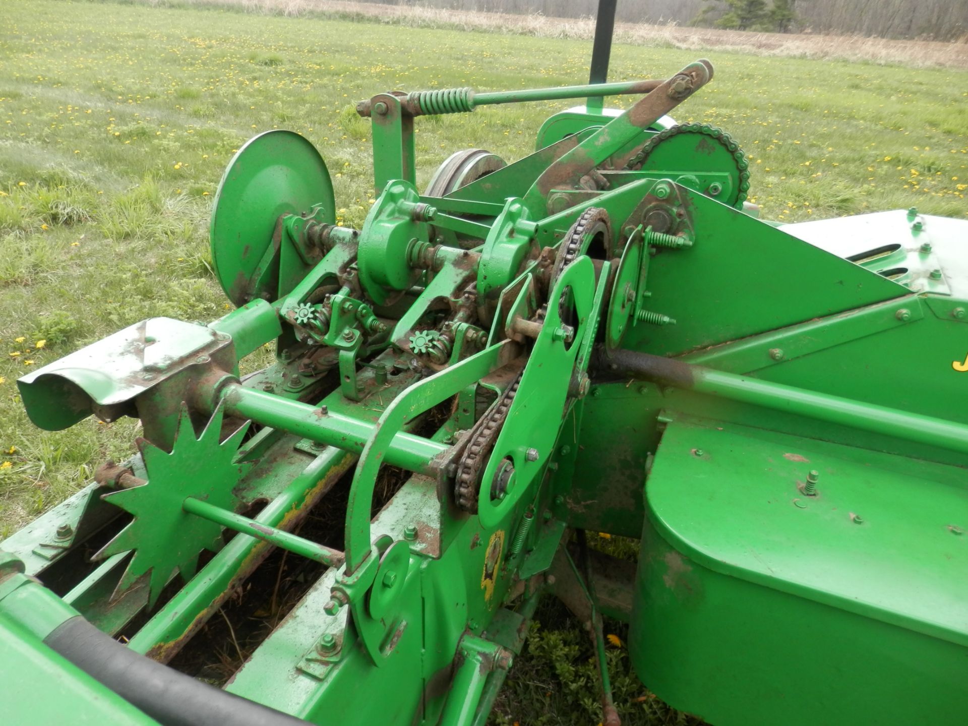 JOHN DEERE 24T SMALL SQUARE BALER - Image 6 of 11