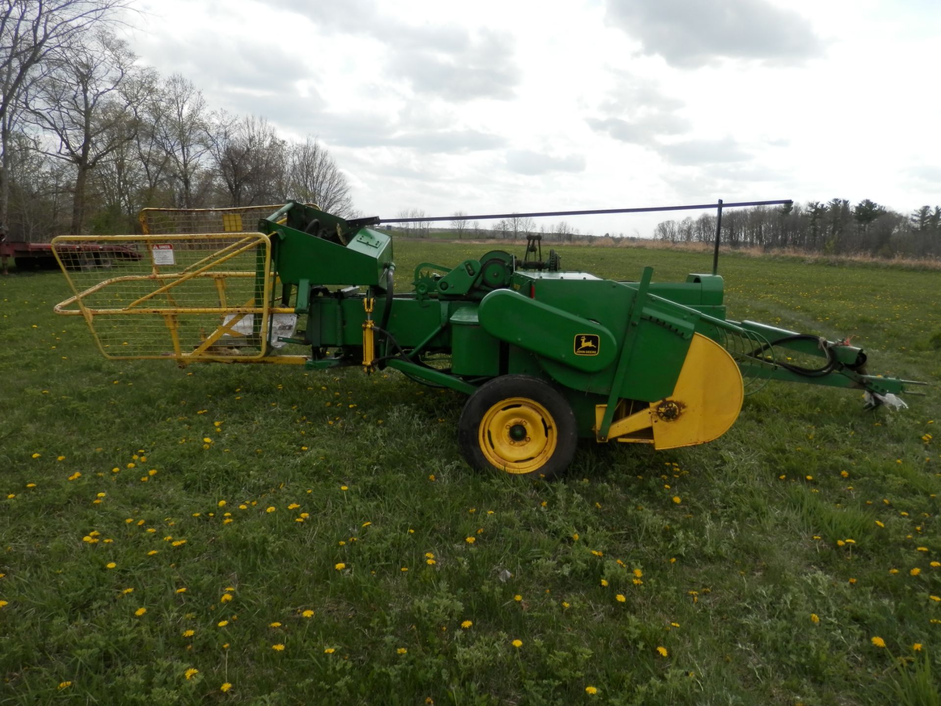 JOHN DEERE 24T SMALL SQUARE BALER - Image 4 of 11