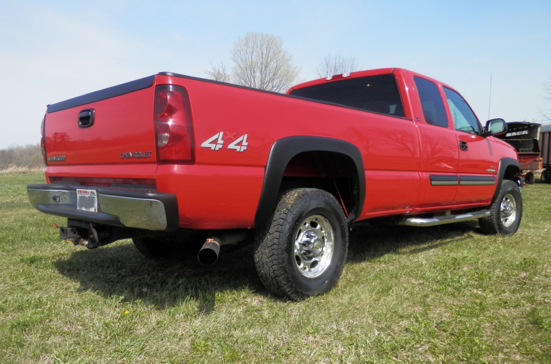 '04 CHEVROLET SILVERADO LS PICK UP TRUCK SN 1GCHK29224E283622 - Image 6 of 17