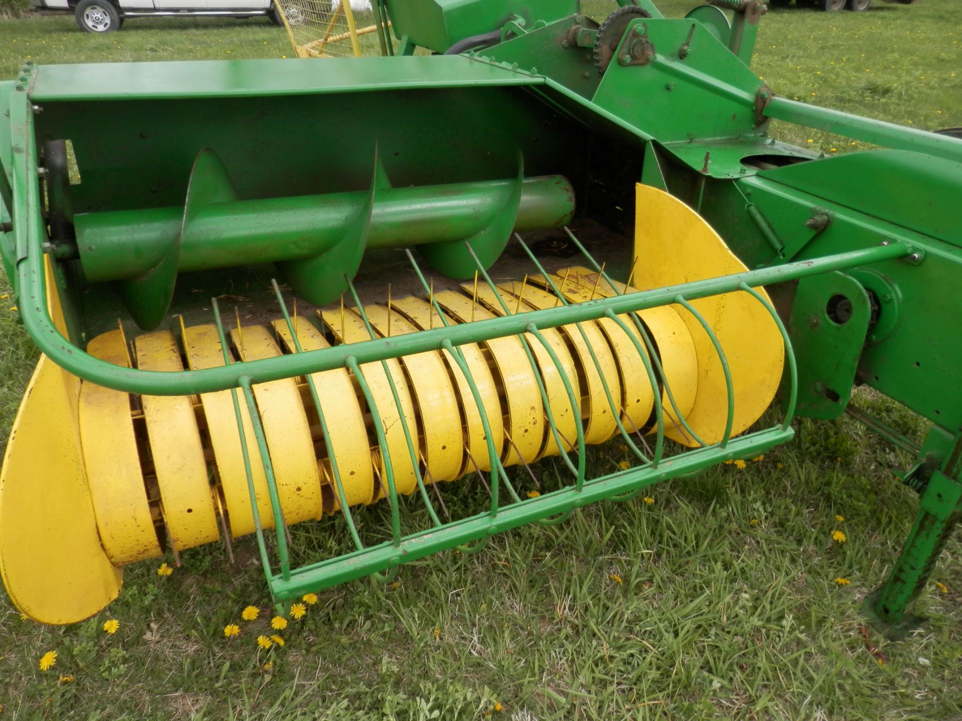 JOHN DEERE 24T SMALL SQUARE BALER - Image 3 of 11