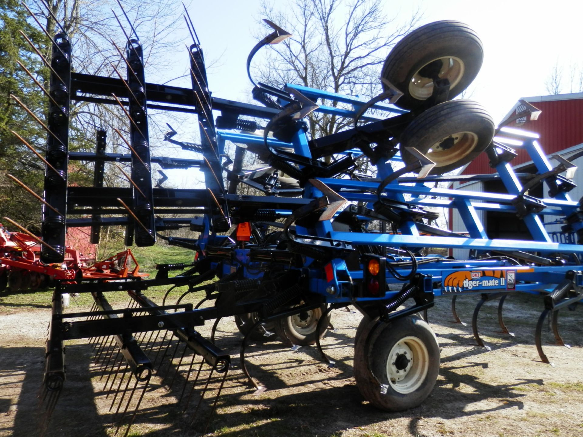 DMI TIGERMATE II 22' FIELD CULTIVATOR - Image 12 of 13