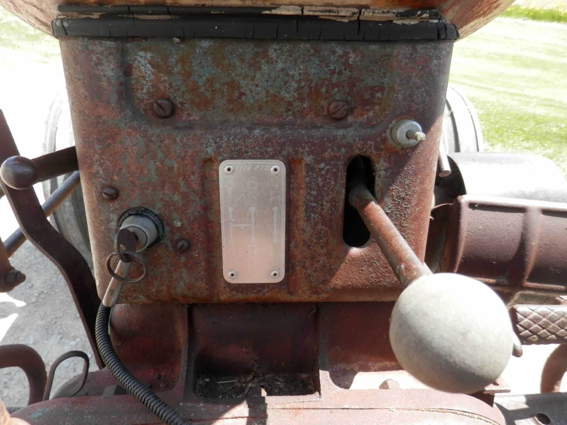 FORD 5000 SUPER MAJOR DIESEL TRACTOR - Image 6 of 8