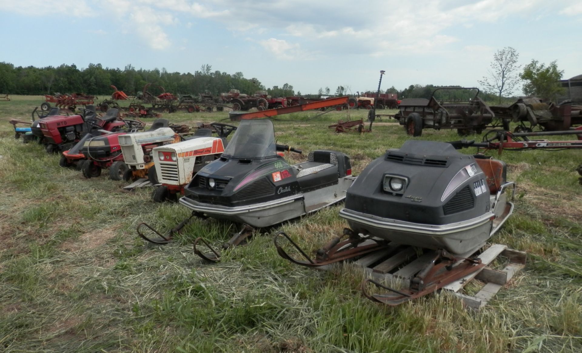 International, Oliver, White, Case, Minneapolis Moline, and More Tractors - Image 6 of 12