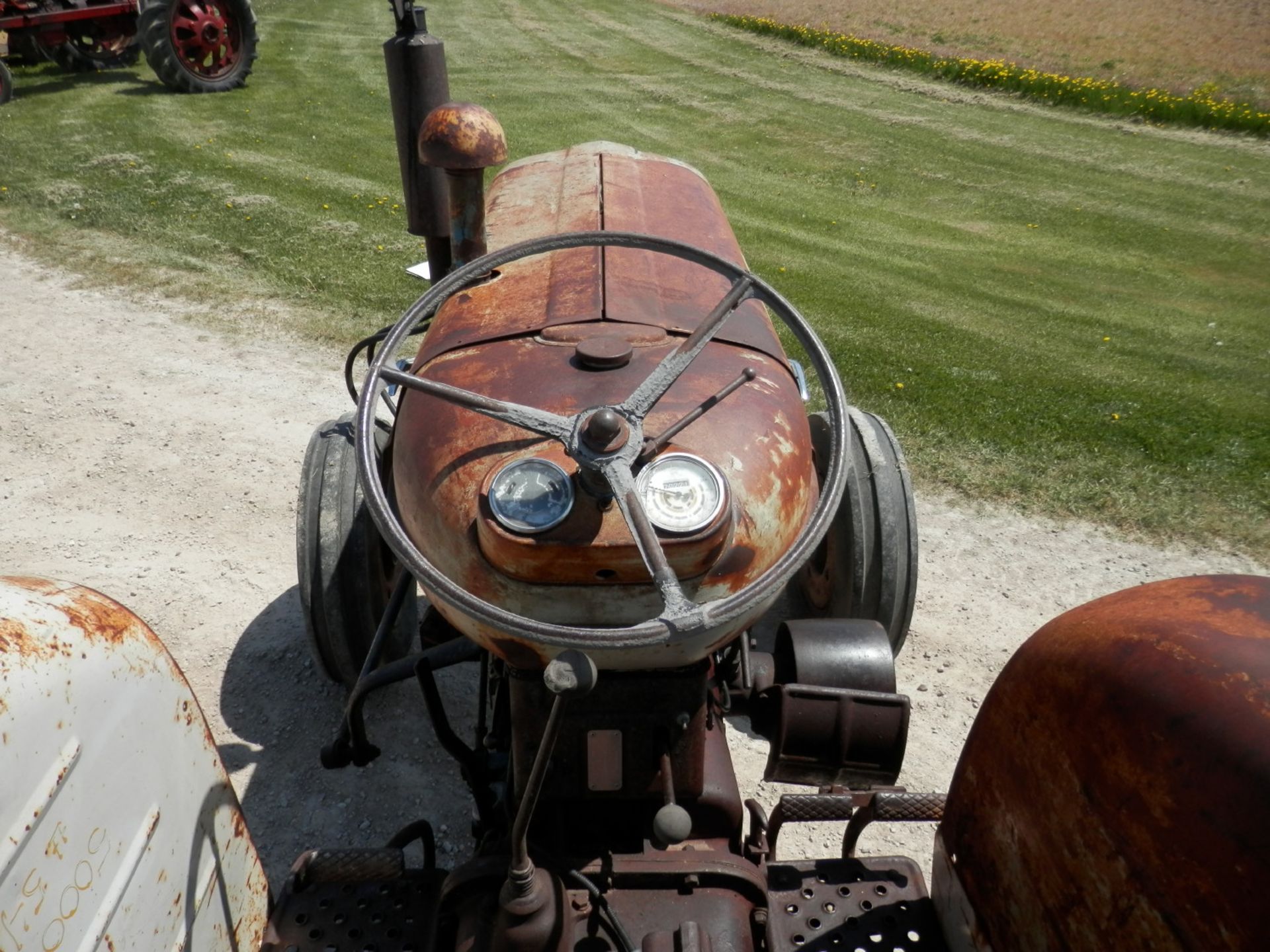 FORD 5000 SUPER MAJOR DIESEL TRACTOR - Image 5 of 8