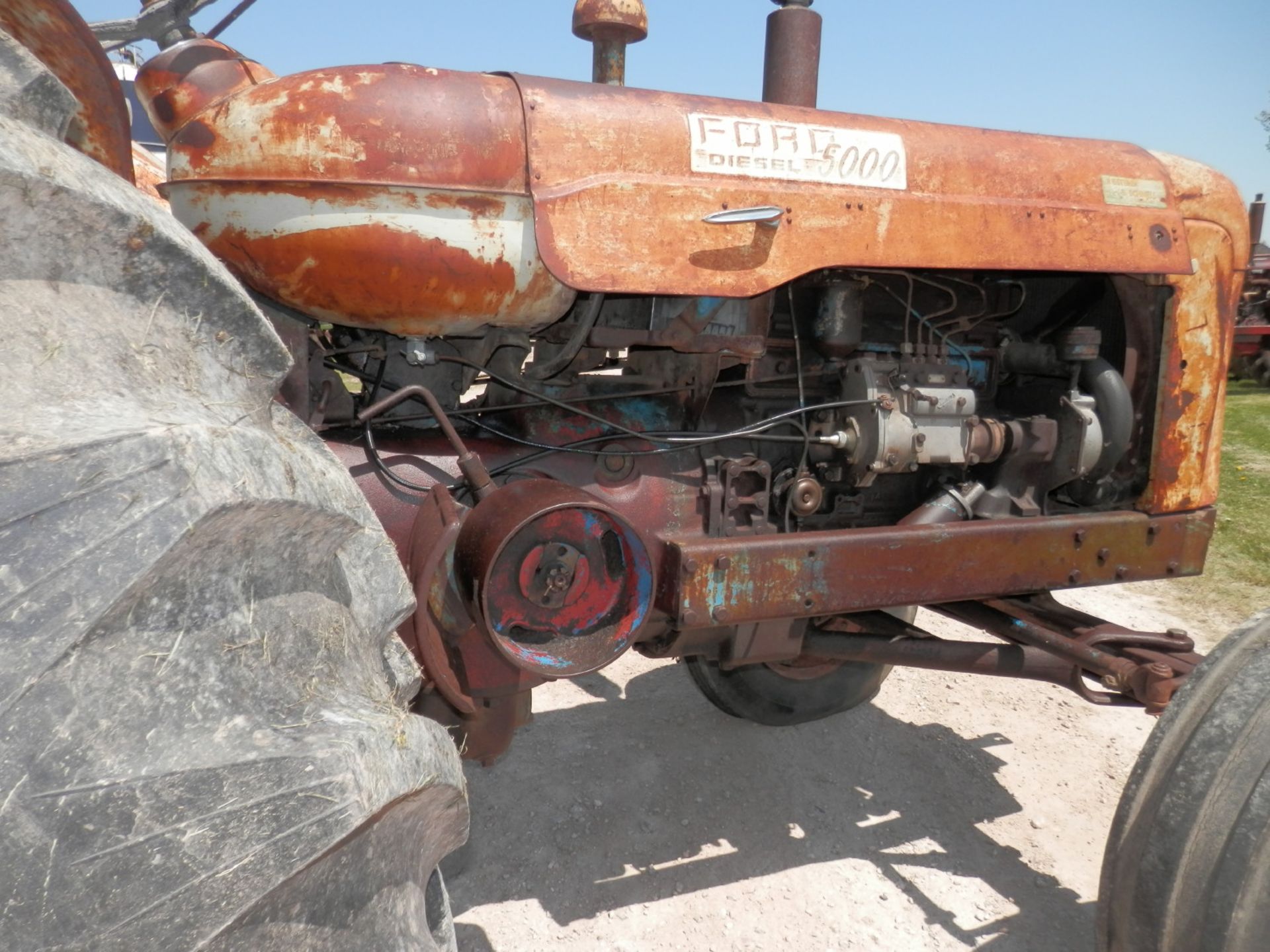 FORD 5000 SUPER MAJOR DIESEL TRACTOR - Image 7 of 8