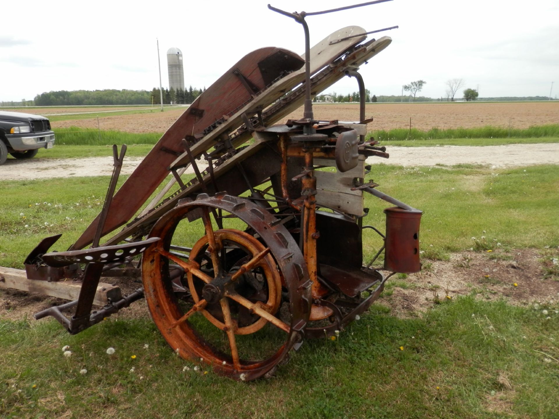 MC CORMICK DEERING CORN BINDER - Image 4 of 6