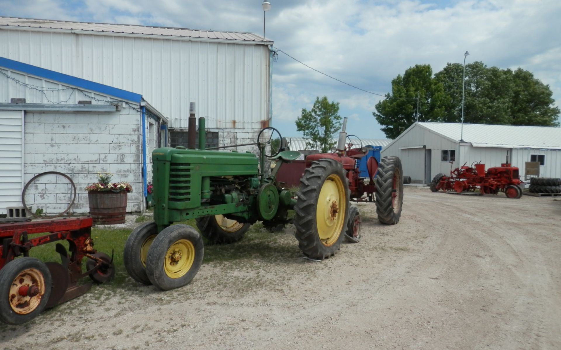 International, Oliver, White, Case, Minneapolis Moline, and More Tractors - Image 5 of 12