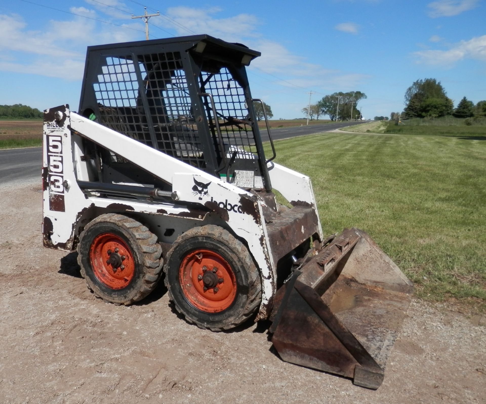 BOBCAT 553 SKID STEER