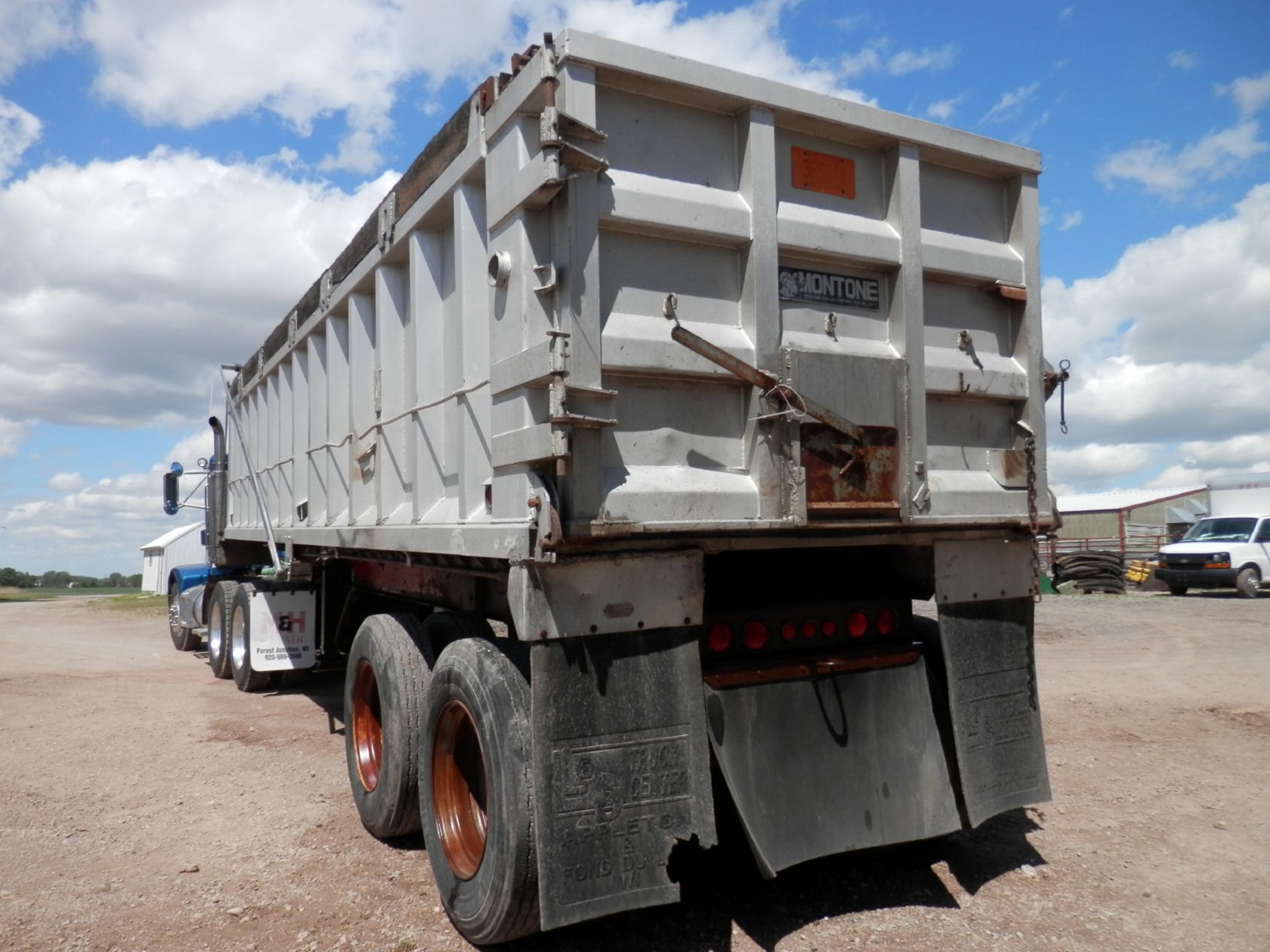 1988 MONTONE 30' ALUMINUM SEMI DUMP TRAILER, MDL. AD30305460 - Image 3 of 10