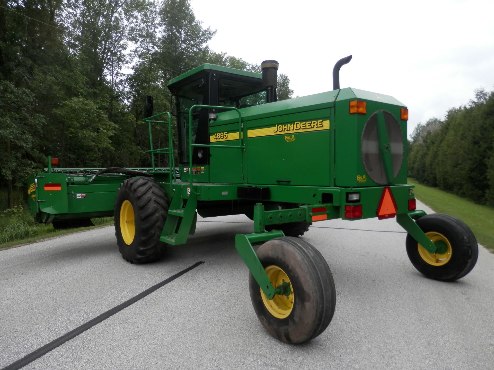 JOHN DEERE 4895 SELF PROPELLED HAYBINE w/895 18' PLATFORM - Image 4 of 10