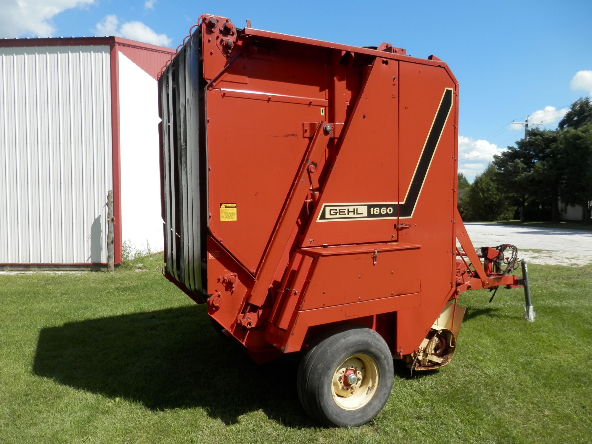 GEHL 1860 TDC ROUND BALER - Image 4 of 6