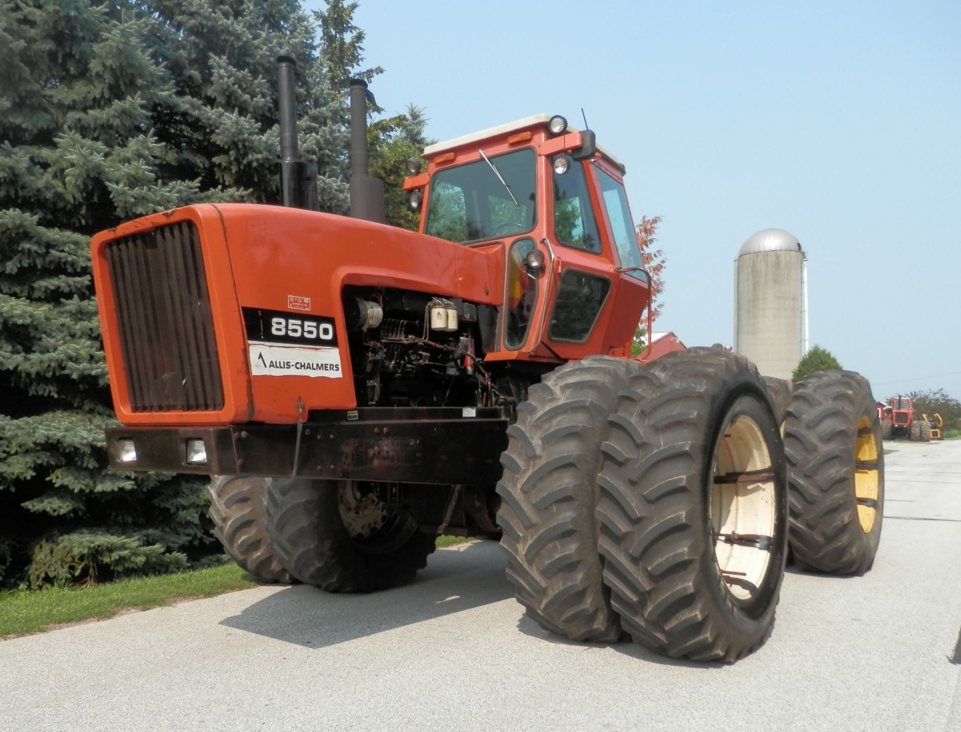 ALLIS CHALMERS 8550 4x4 TRACTOR-SN 1402 - Image 2 of 20